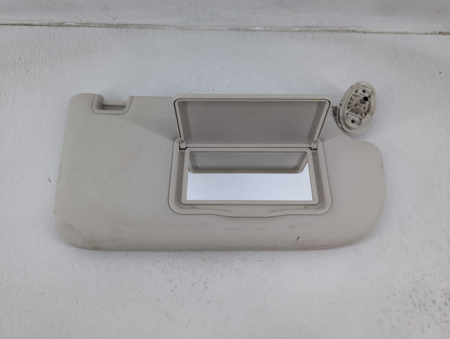 2013-2019 Ford Escape Sun Visor Shade Replacement Passenger Right Mirror Fits Fits 2013 2014 2015 2016 2017 2018 2019 OEM Us