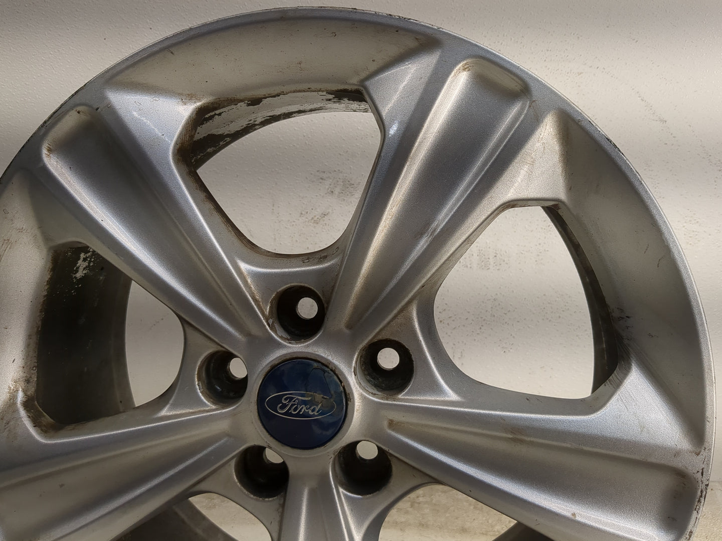 2013-2016 Ford Escape Oem Wheel Rim 1179961 - Oemusedautoparts1.com