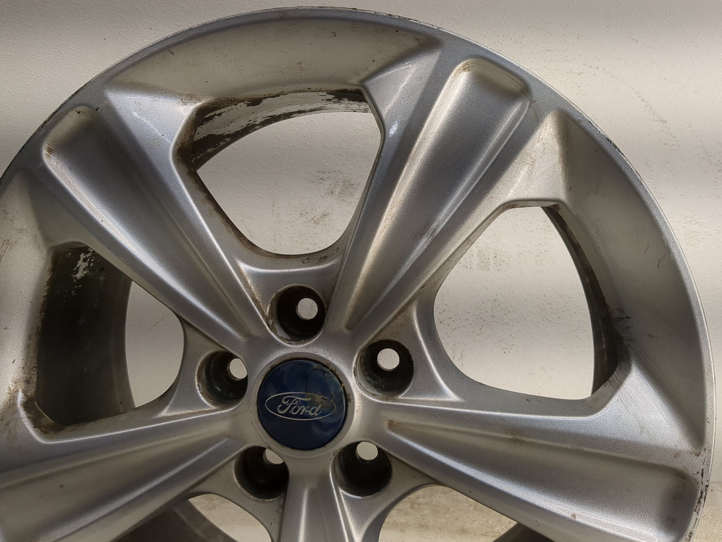 2013-2016 Ford Escape Oem Wheel Rim 1179961 - Oemusedautoparts1.com