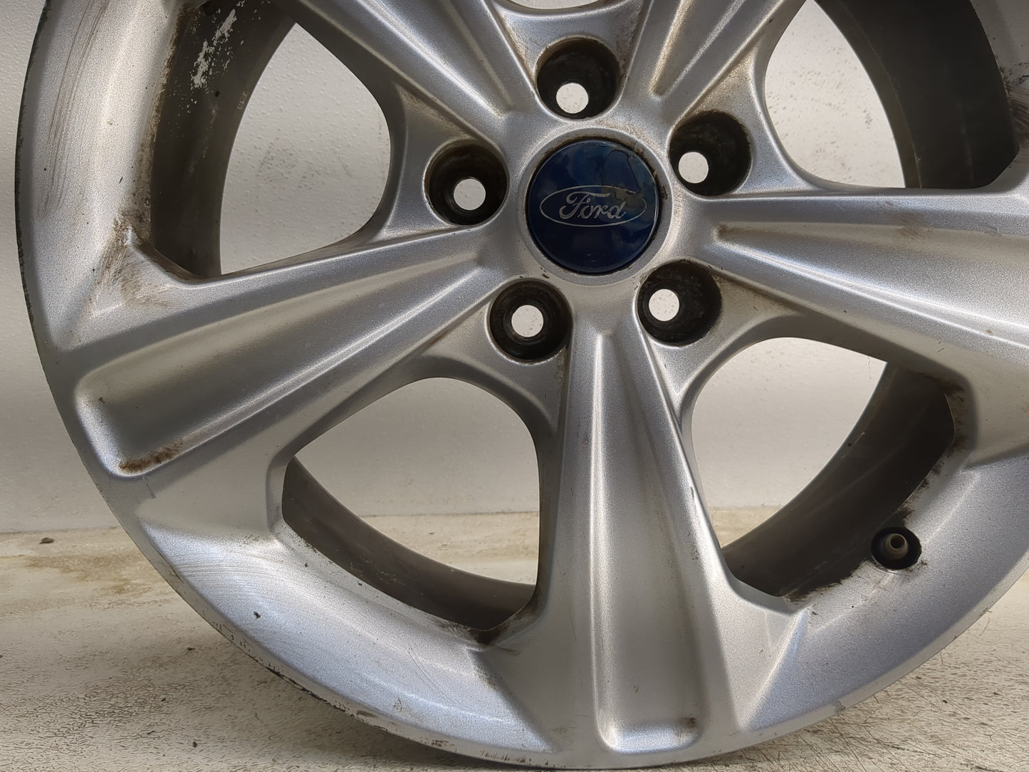 2013-2016 Ford Escape Oem Wheel Rim 1179961 - Oemusedautoparts1.com