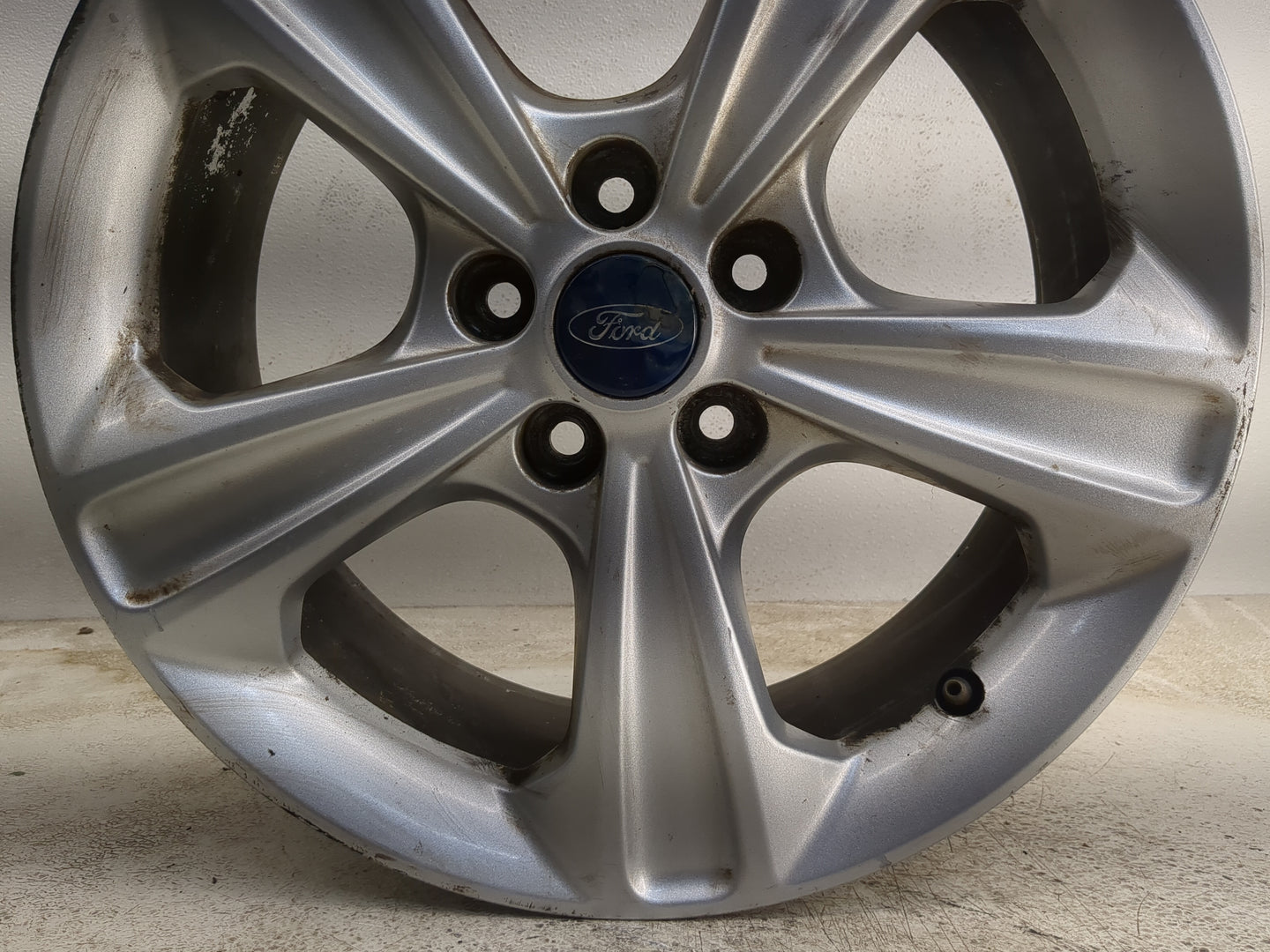 2013-2016 Ford Escape Oem Wheel Rim 1179961 - Oemusedautoparts1.com