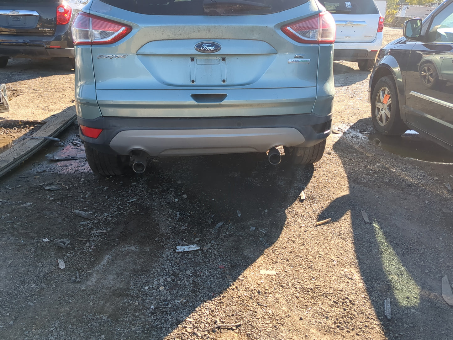 2013-2016 Ford Escape Rear Bumper Assembly Oem - Oemusedautoparts1.com