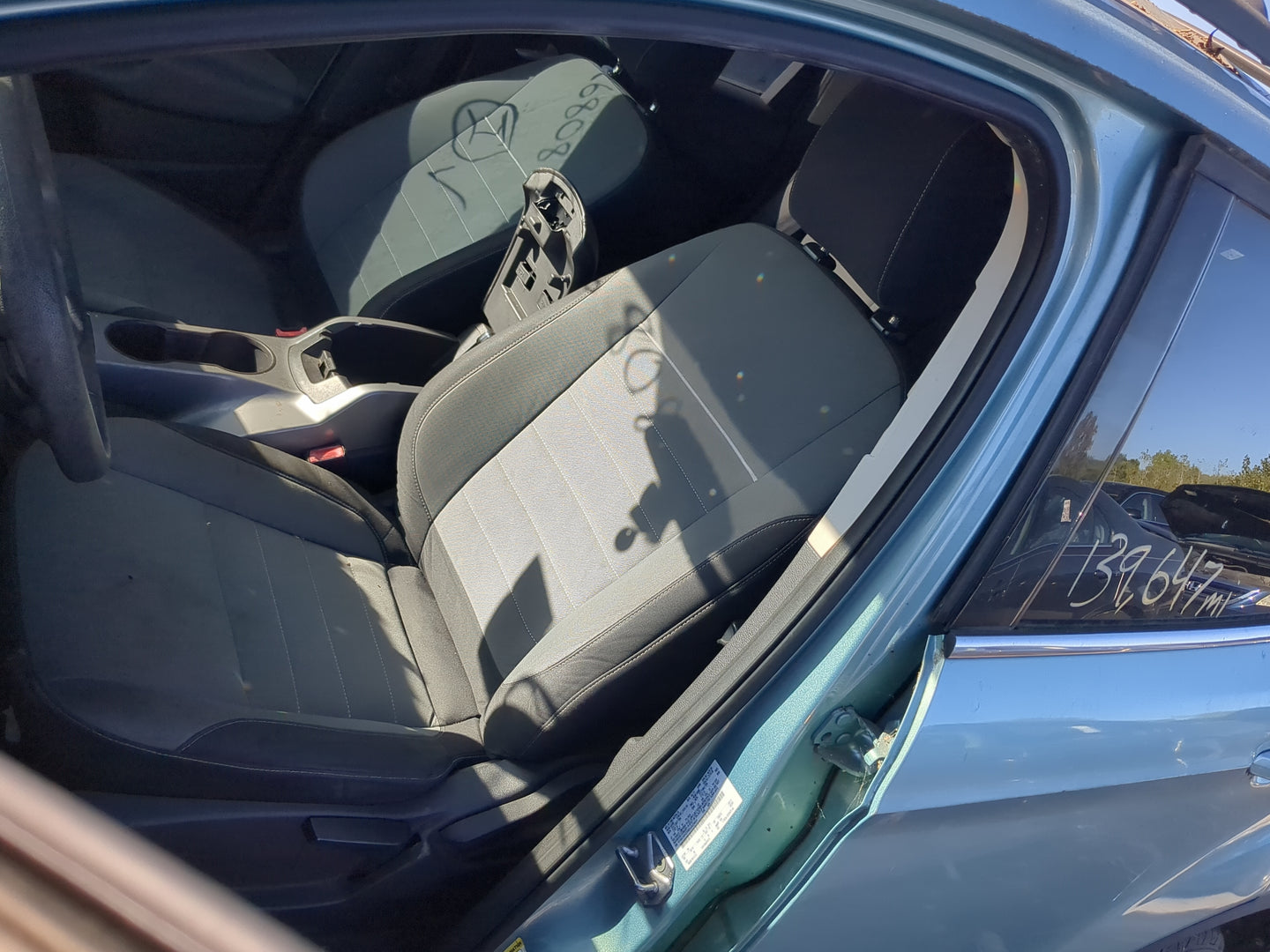 2013-2015 Ford Escape Driver Front Seat Oem - Oemusedautoparts1.com