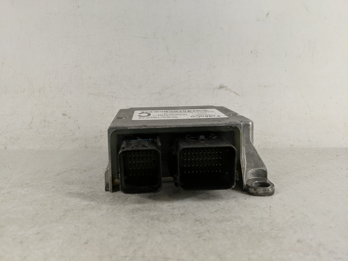 2013-2014 Ford Escape Safety Restraint Srs Airbag Control Module 1186664 - Oemusedautoparts1.com