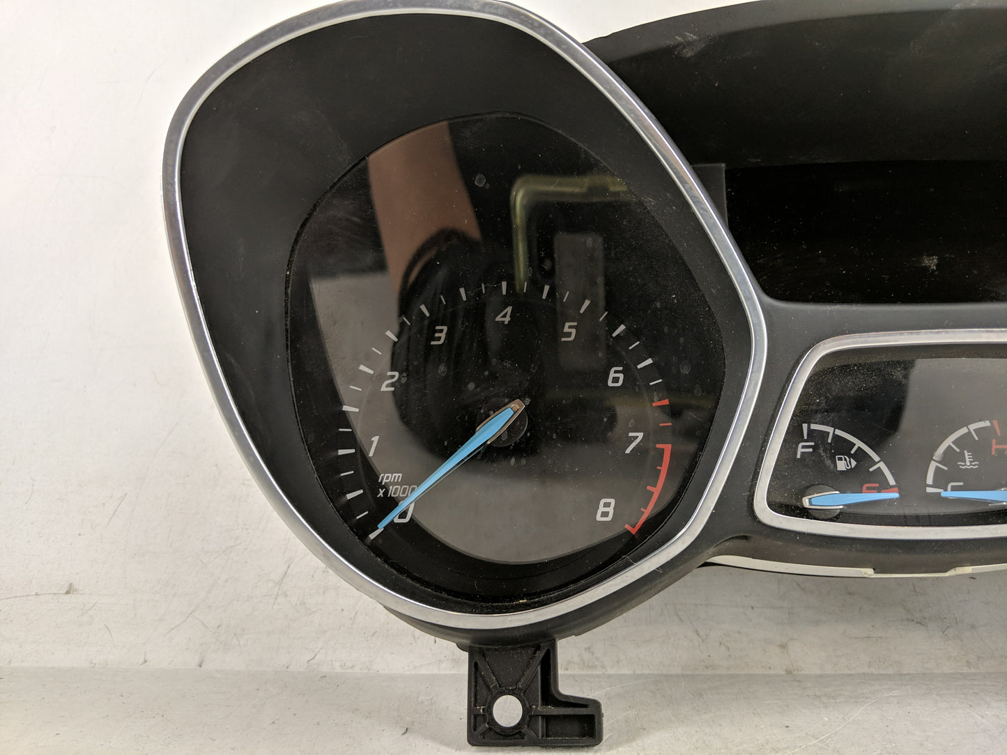 2013-2014 Ford Escape Instrument Cluster Speedometer Gauges P/N:DJFT-10849-TD Fits Fits 2013 2014 OEM Used Auto Parts - Oemu
