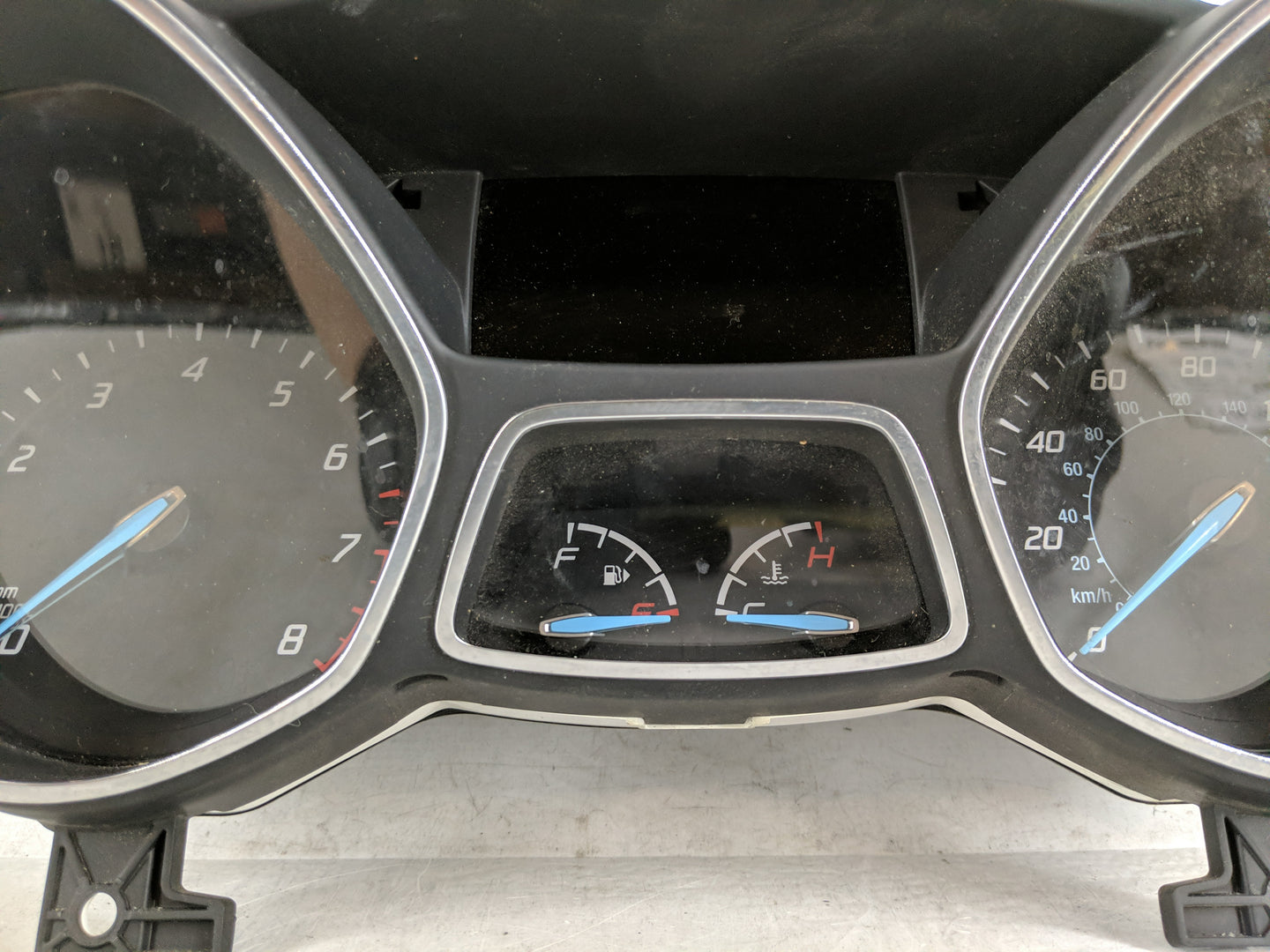 2013-2014 Ford Escape Instrument Cluster Speedometer Gauges P/N:DJFT-10849-TD Fits Fits 2013 2014 OEM Used Auto Parts - Oemu