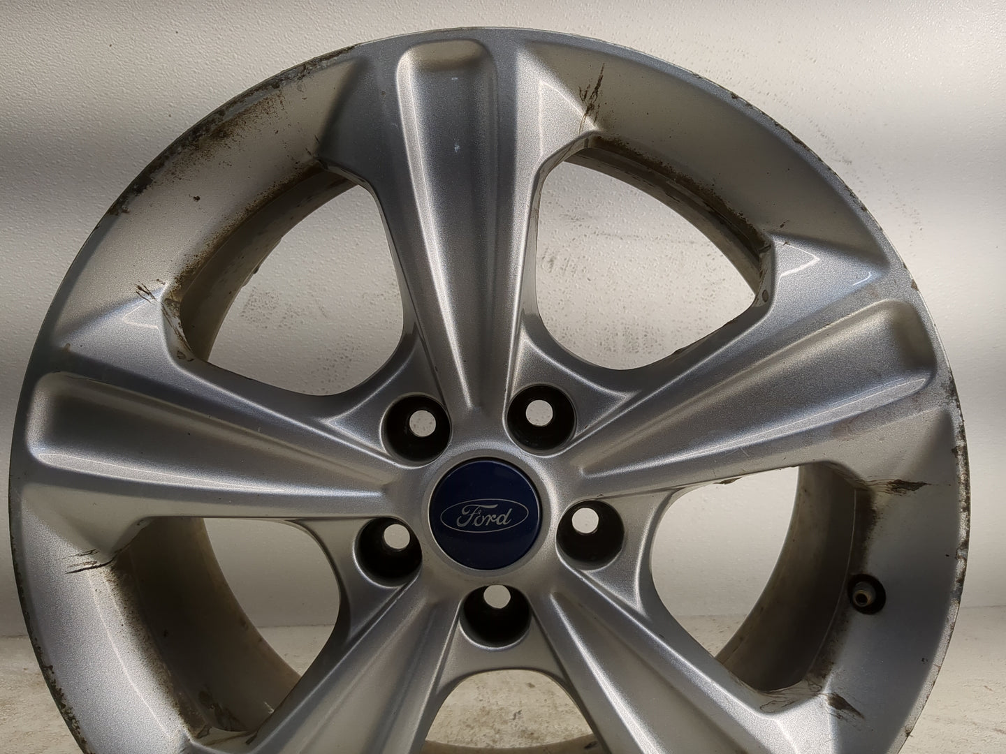 2013-2016 Ford Escape Oem Wheel Rim 1190571 - Oemusedautoparts1.com