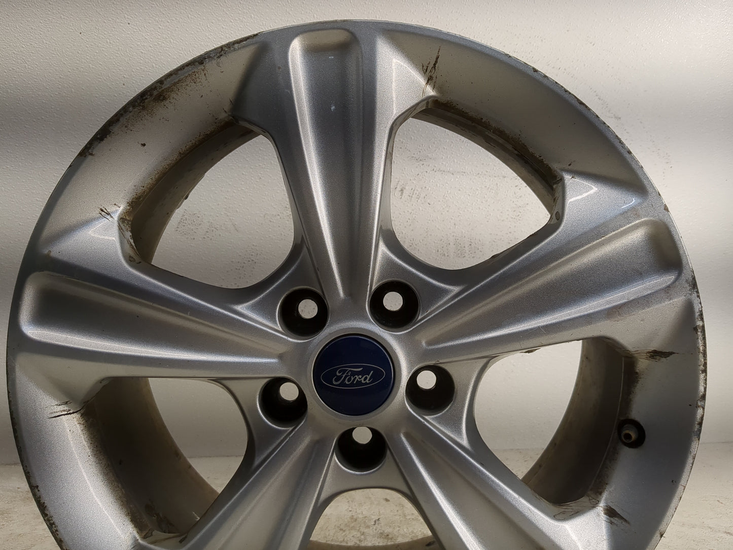 2013-2016 Ford Escape Oem Wheel Rim 1190571 - Oemusedautoparts1.com