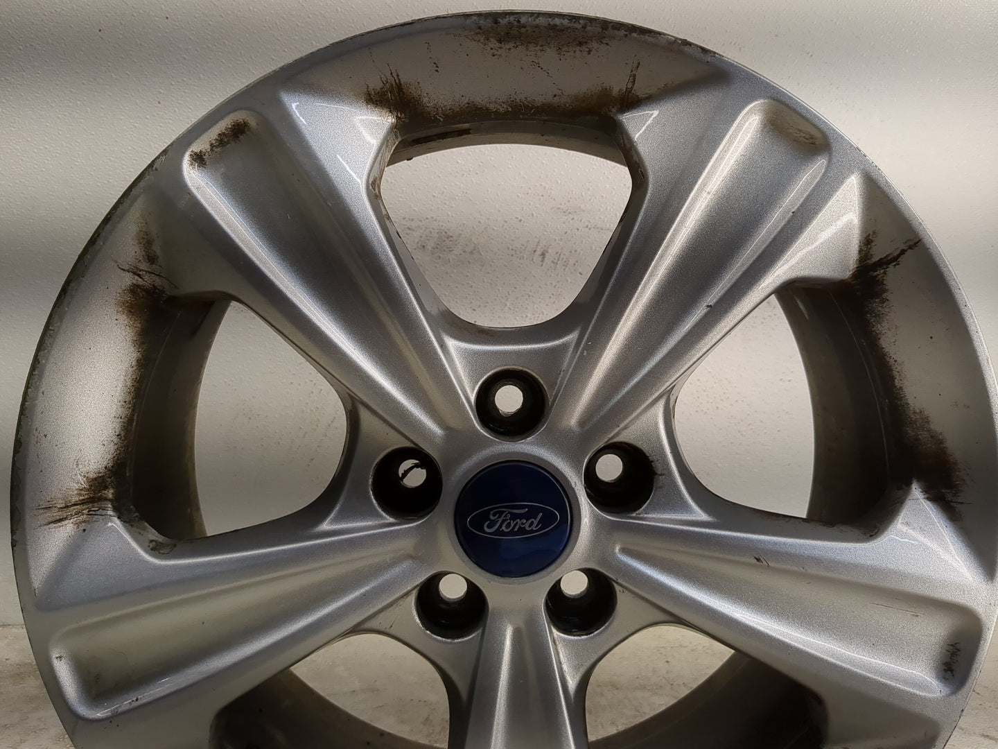 2013-2016 Ford Escape Oem Wheel Rim 1190573 - Oemusedautoparts1.com