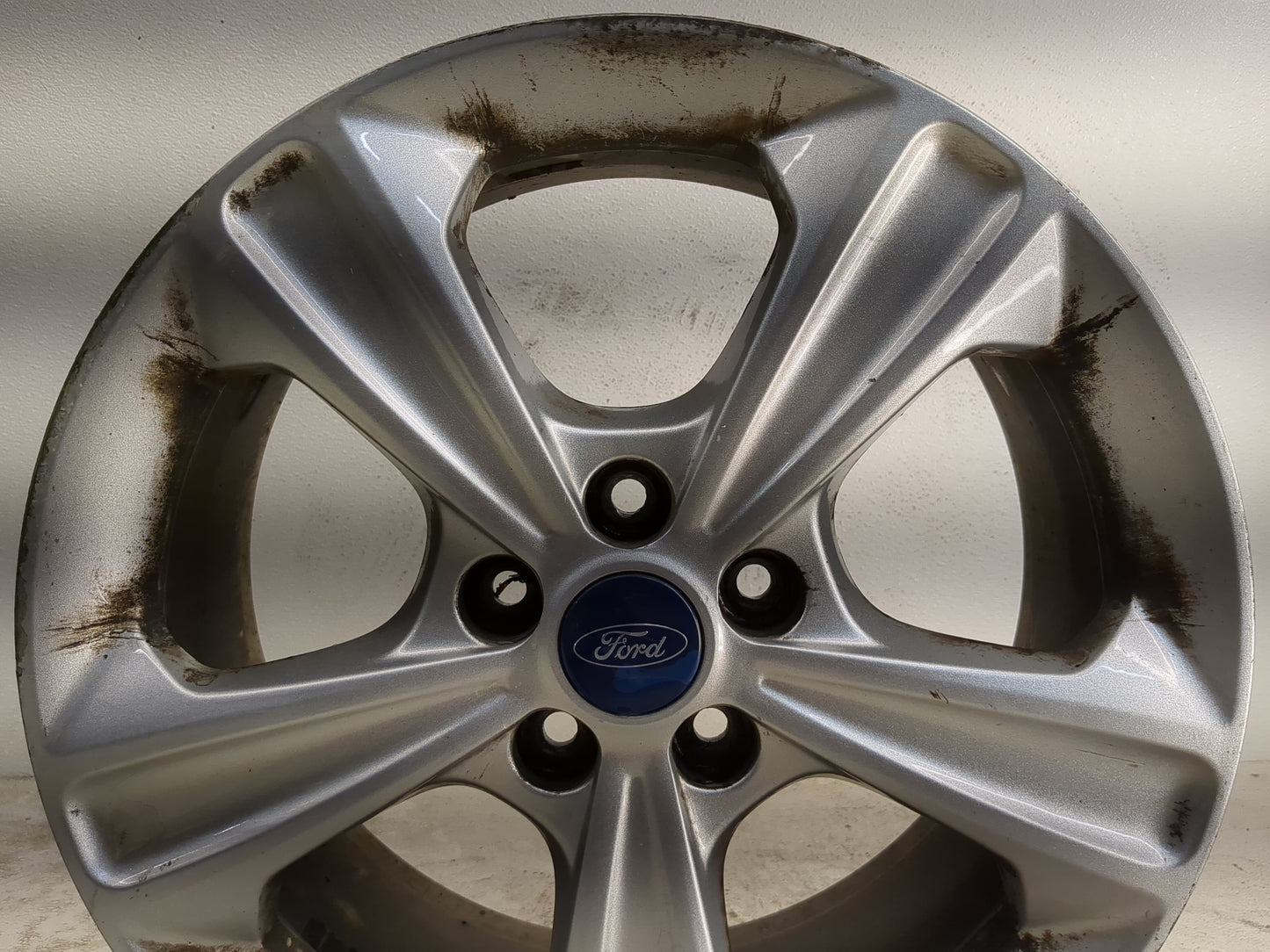2013-2016 Ford Escape Oem Wheel Rim 1190573 - Oemusedautoparts1.com