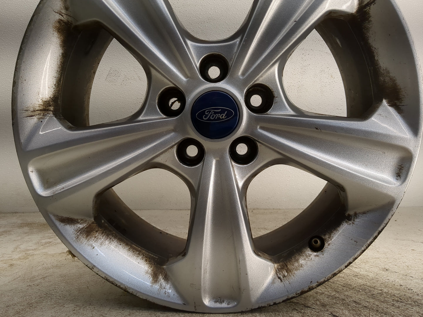 2013-2016 Ford Escape Oem Wheel Rim 1190573 - Oemusedautoparts1.com
