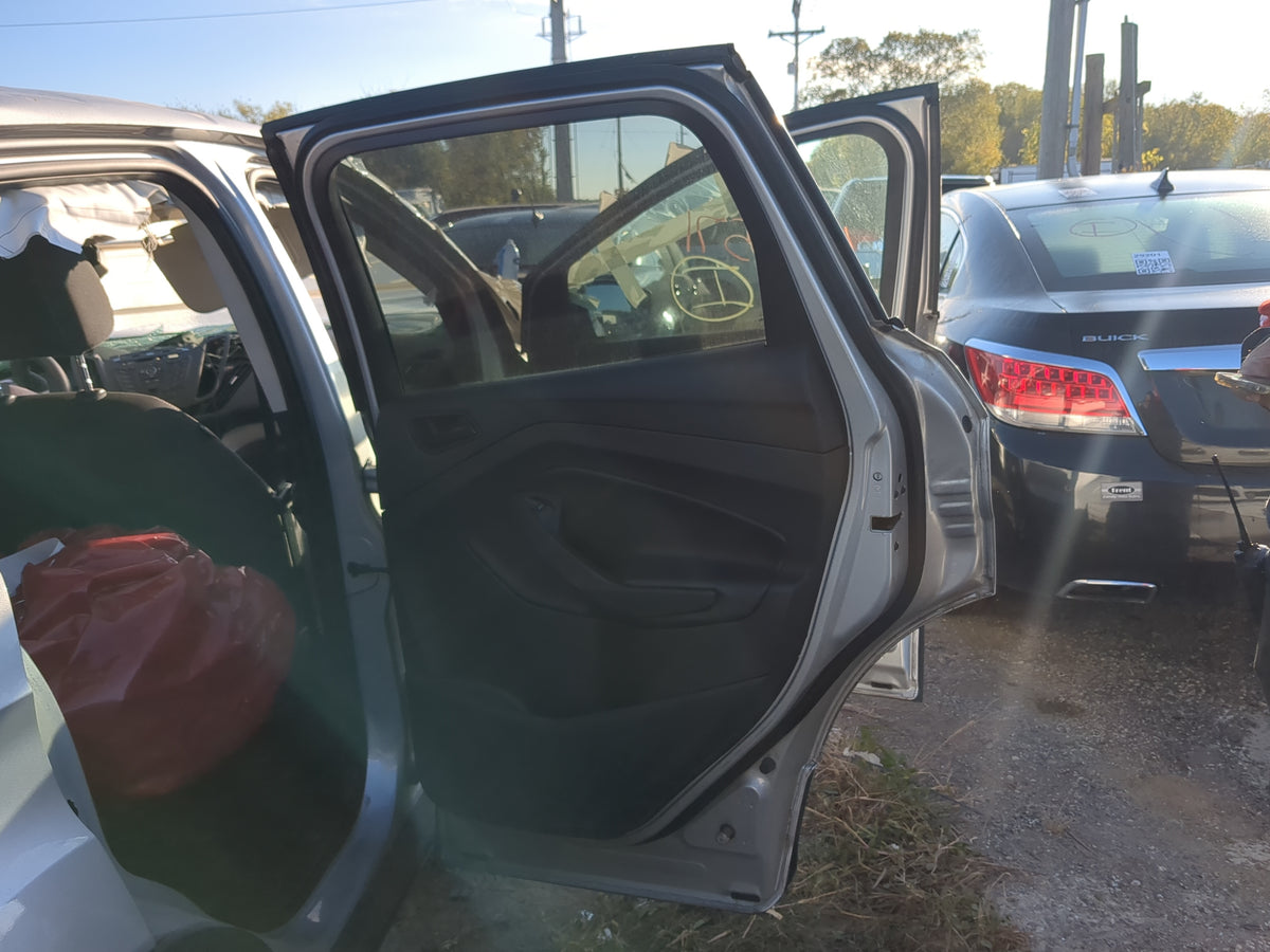 2013-2019 Ford Escape Passenger Rear Door Oem 1191519 - Oemusedautoparts1.com