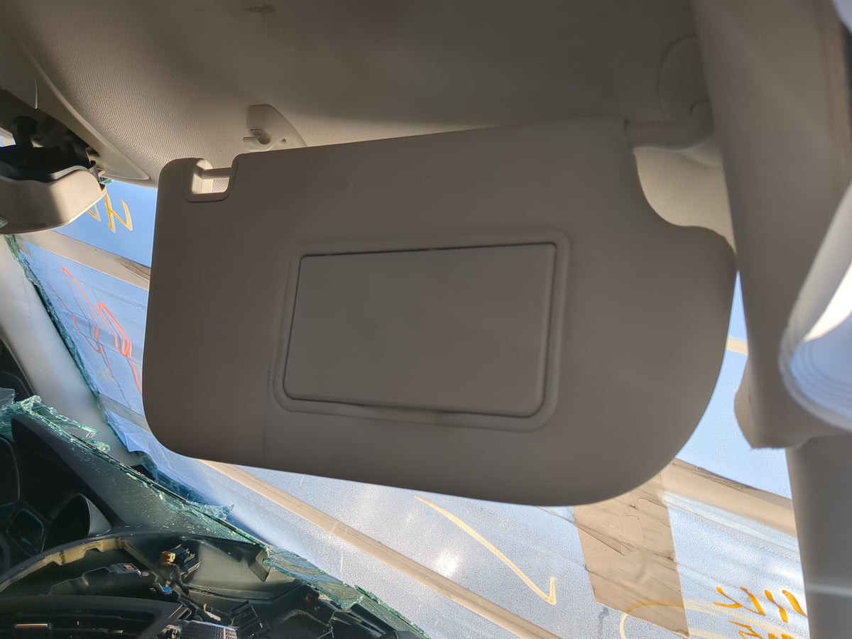 2013-2019 Ford Escape Sun Visor Shade Replacement Passenger Right Mirror Fits Fits 2013 2014 2015 2016 2017 2018 2019 OEM Us