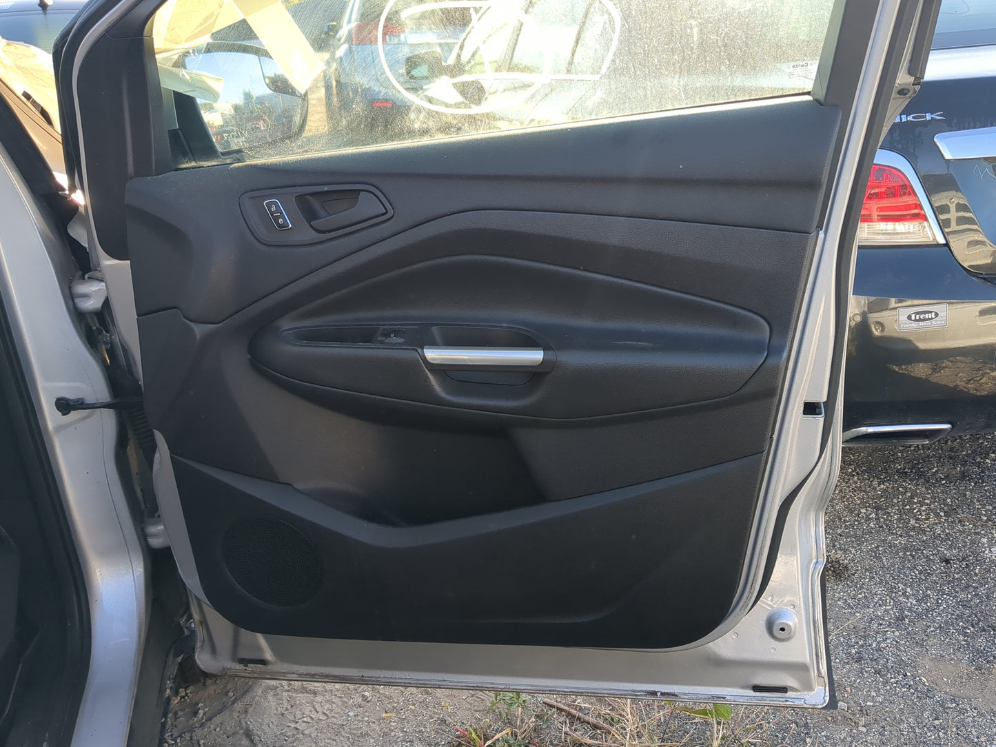 2013 Ford Escape Front Right Passenger Interior Door Panel Trim 1191654 - Oemusedautoparts1.com