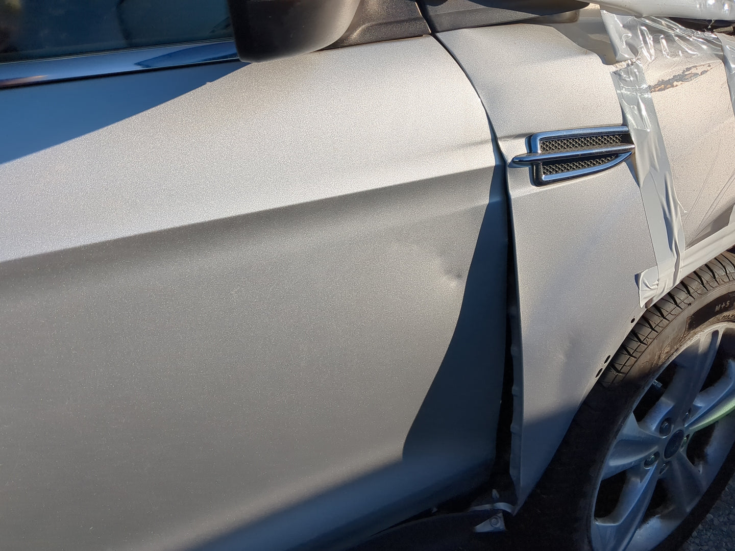 2013-2019 Ford Escape Passenger Front Door Oem 1191662 - Oemusedautoparts1.com