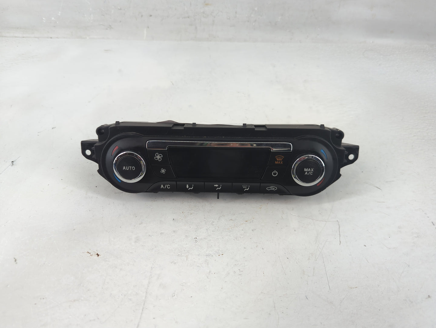 2013 Ford Escape Climate Control Module Temperature AC/Heater Replacement P/N:CJ5T-18C612-AE Fits OEM Used Auto Parts - Oemu