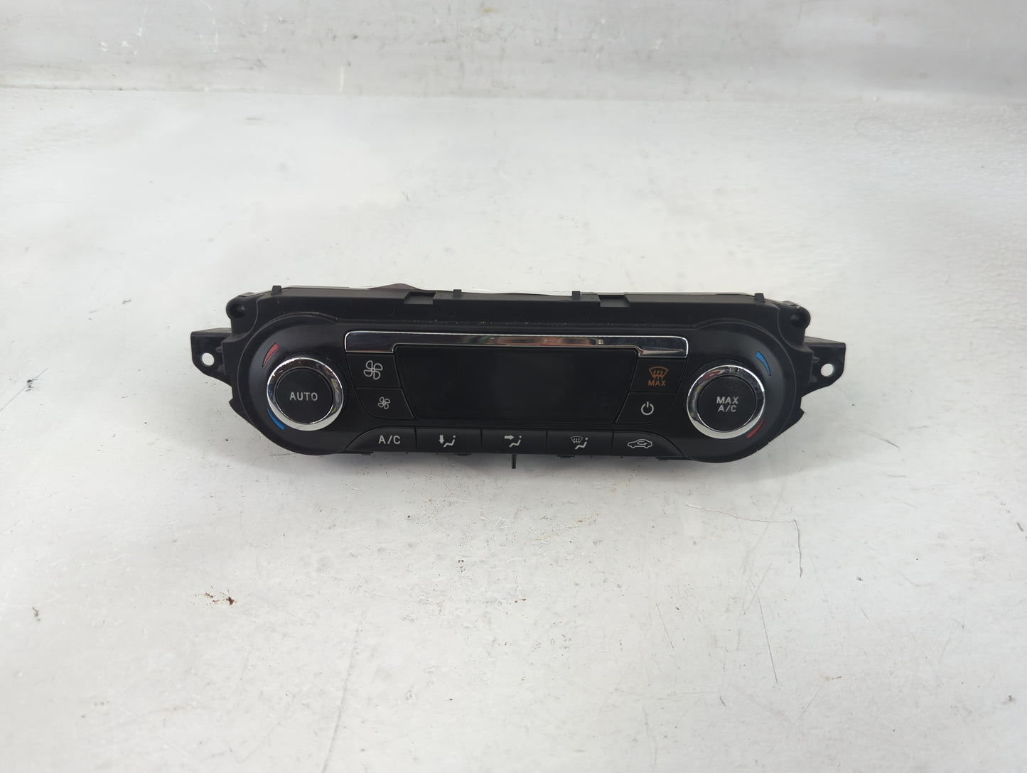 2013 Ford Escape Climate Control Module Temperature AC/Heater Replacement P/N:CJ5T-18C612-AE Fits OEM Used Auto Parts - Oemu