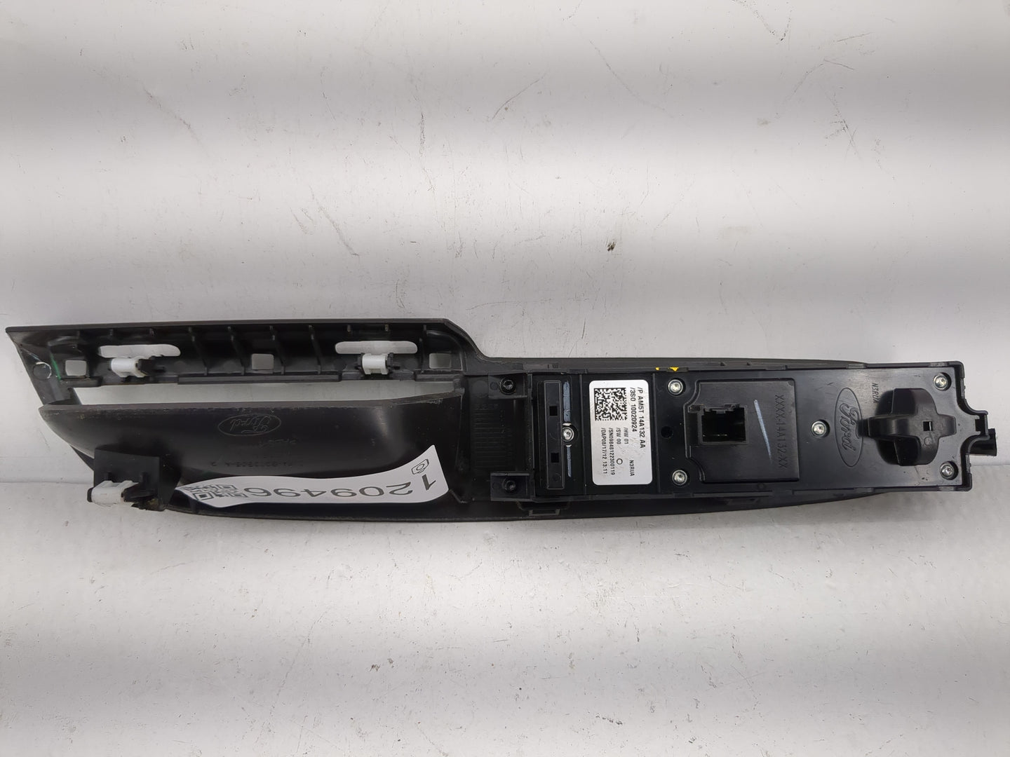 2013-2016 Ford Escape Master Power Window Switch Replacement Driver Side Left P/N:DG9T-14540-ABW Fits OEM Used Auto Parts - 