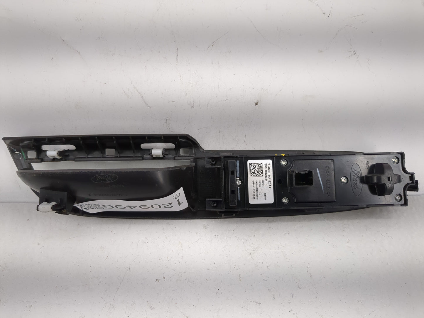 2013-2016 Ford Escape Master Power Window Switch Replacement Driver Side Left P/N:DG9T-14540-ABW Fits OEM Used Auto Parts - 