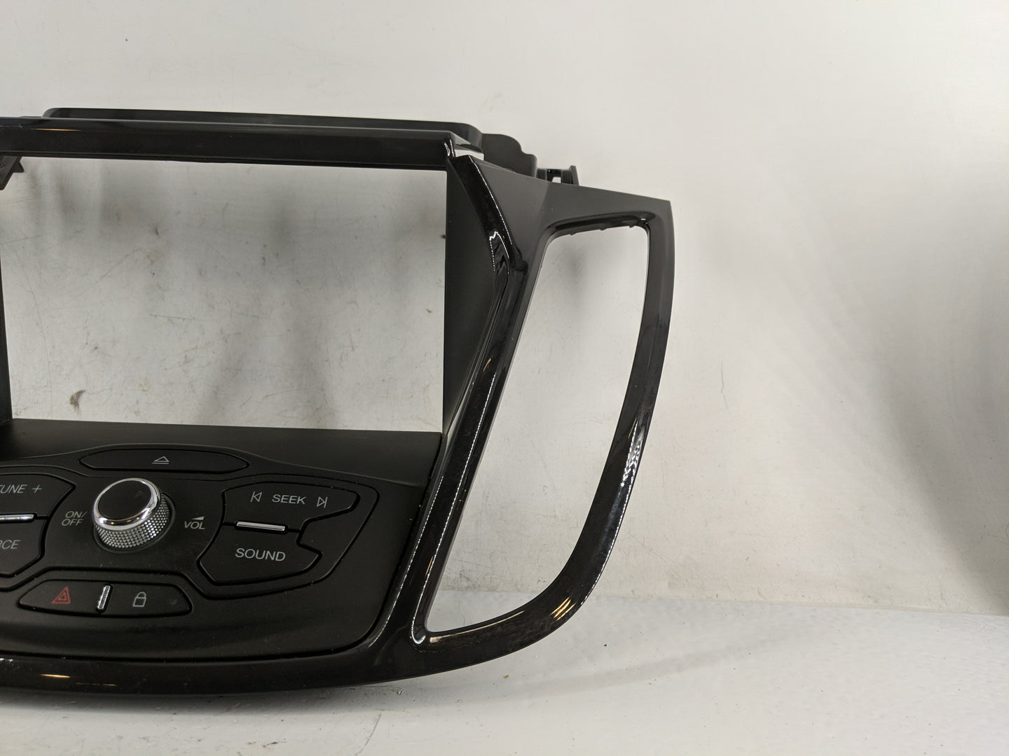 2013-2016 Ford Escape Radio AM FM Cd Player Receiver Replacement P/N:CJ54 18835 CD3BA8 Fits Fits 2013 2014 2015 2016 OEM Use