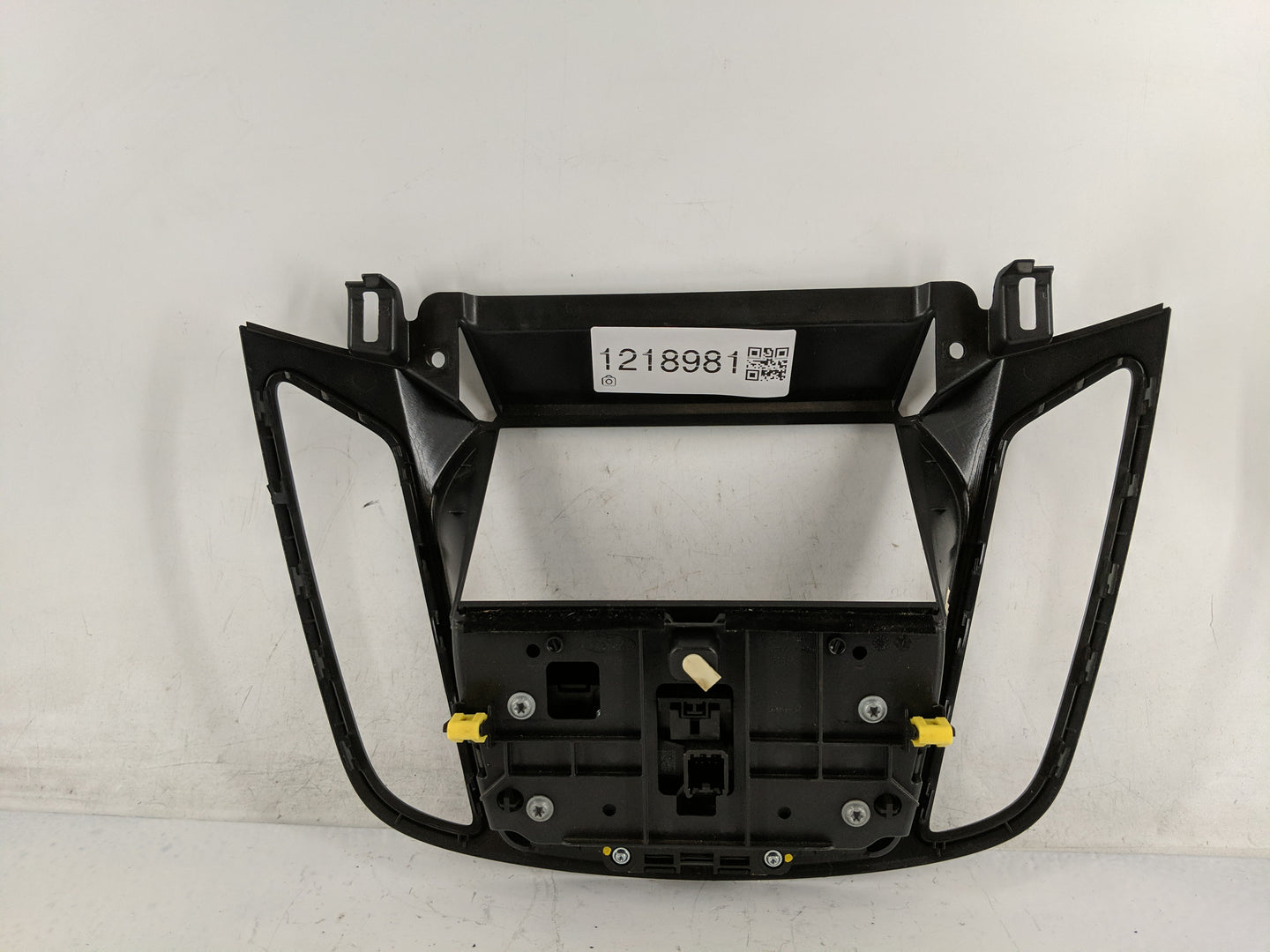 2013-2016 Ford Escape Radio AM FM Cd Player Receiver Replacement P/N:CJ54 18835 CD3BA8 Fits Fits 2013 2014 2015 2016 OEM Use