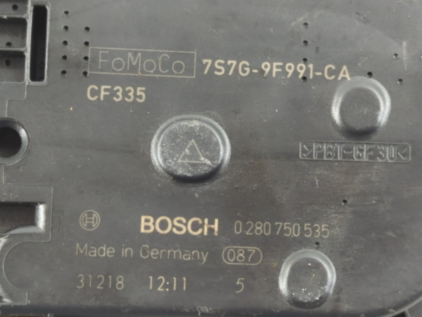 2013-2016 Ford Escape Throttle Body P/N:7S7G-9F991-CA Fits Fits 2013 2014 2015 2016 2017 2018 2019 OEM Used Auto Parts - Oem