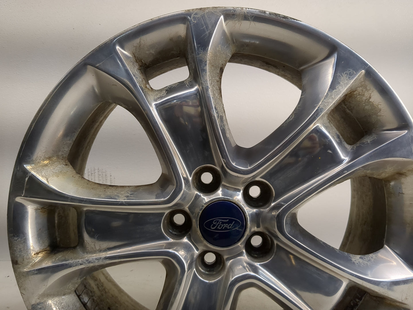 2013-2013 Ford Escape Oem Wheel Rim 1233504 - Oemusedautoparts1.com