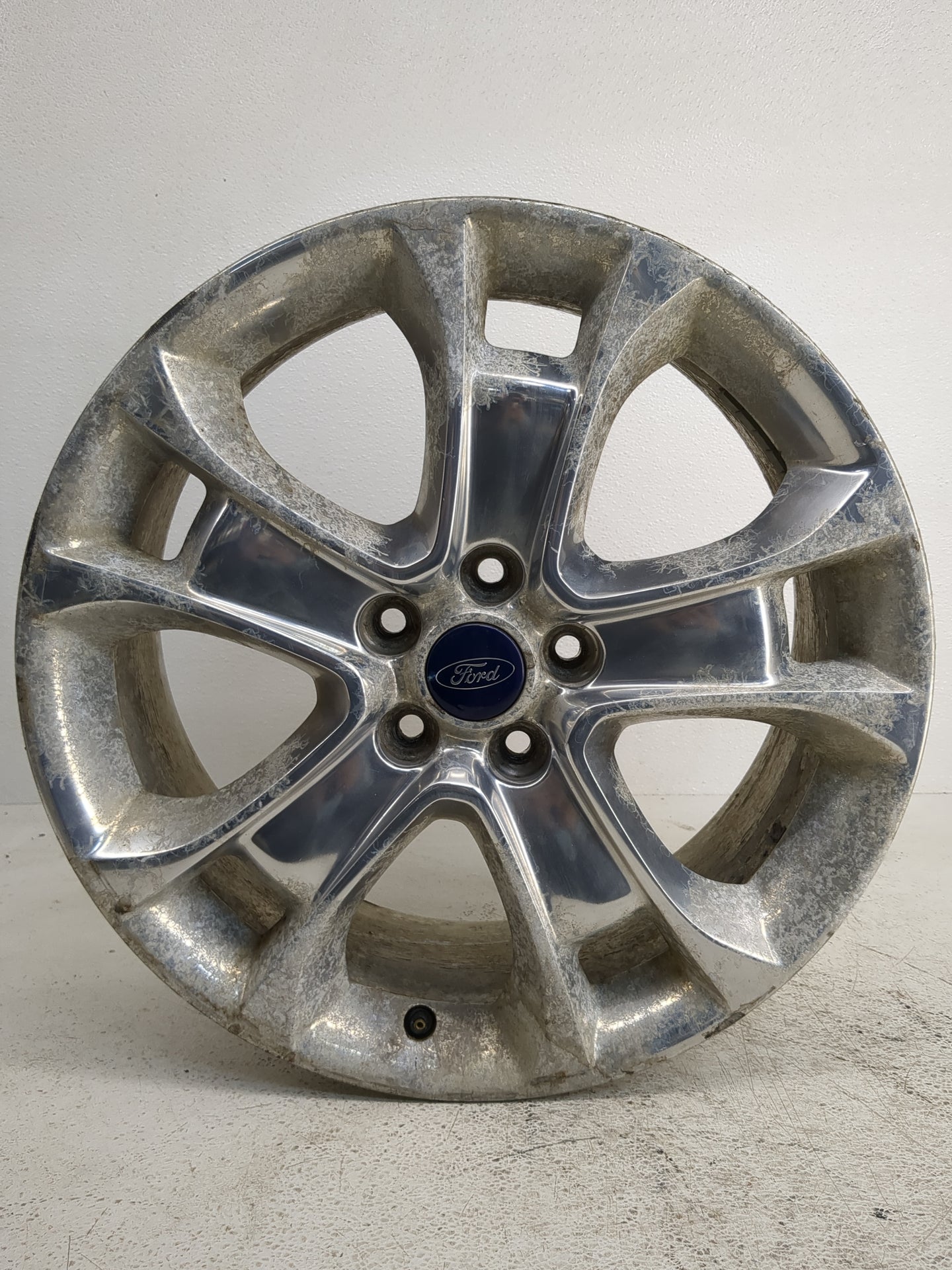 2013-2013 Ford Escape Oem Wheel Rim 1233506 - Oemusedautoparts1.com