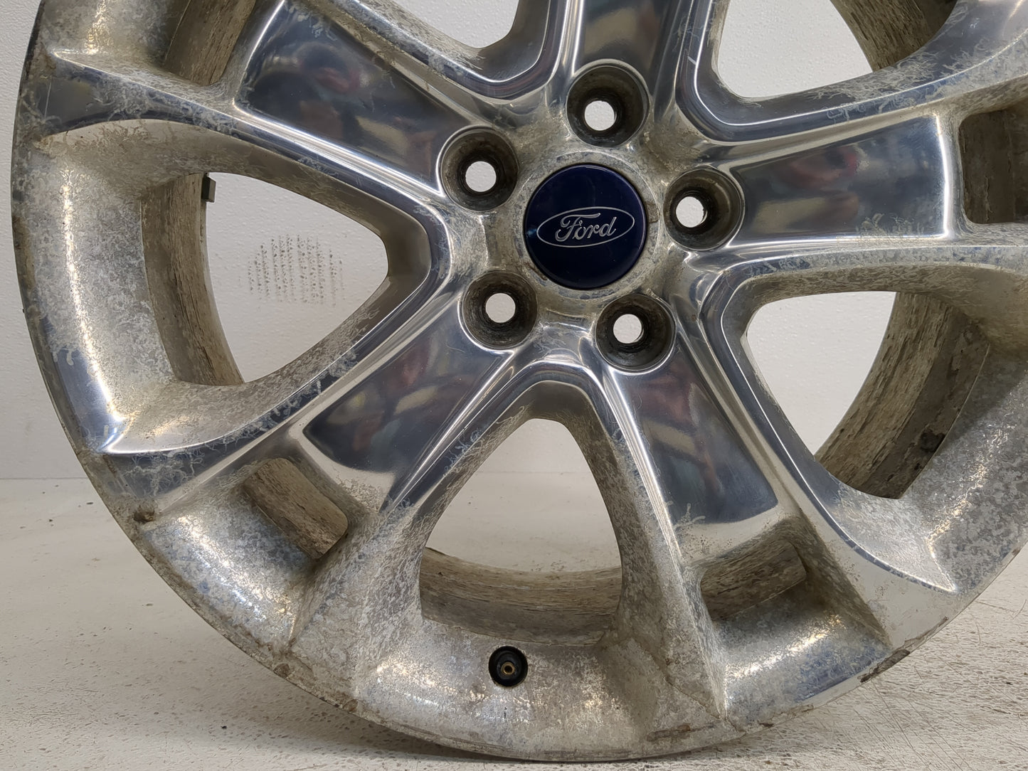 2013-2013 Ford Escape Oem Wheel Rim 1233506 - Oemusedautoparts1.com