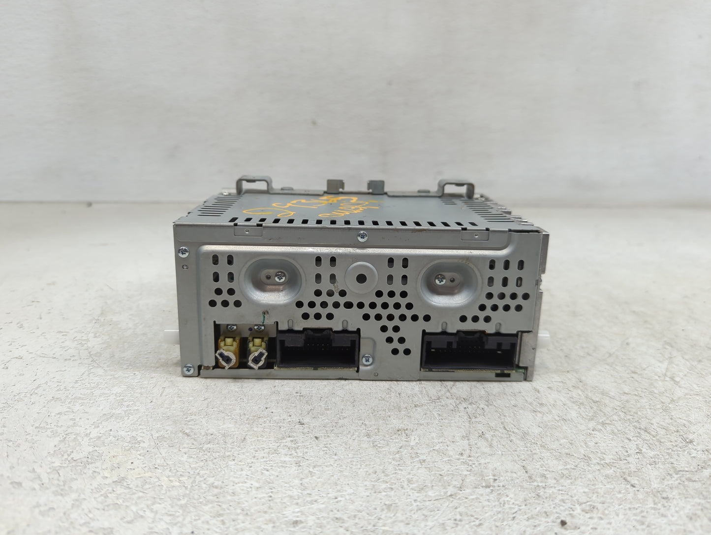 2013-2015 Ford Escape Radio AM FM Cd Player Receiver Replacement Fits Fits 2013 2014 2015 OEM Used Auto Parts - Oemusedautop