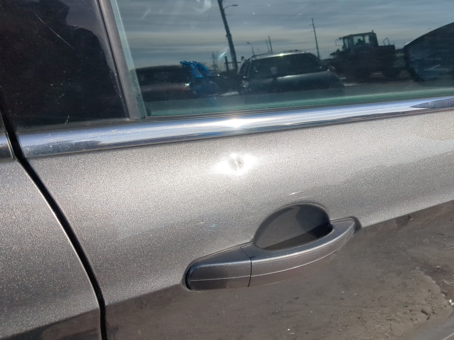 2013-2019 Ford Escape Passenger Front Door Oem 1235456 - Oemusedautoparts1.com
