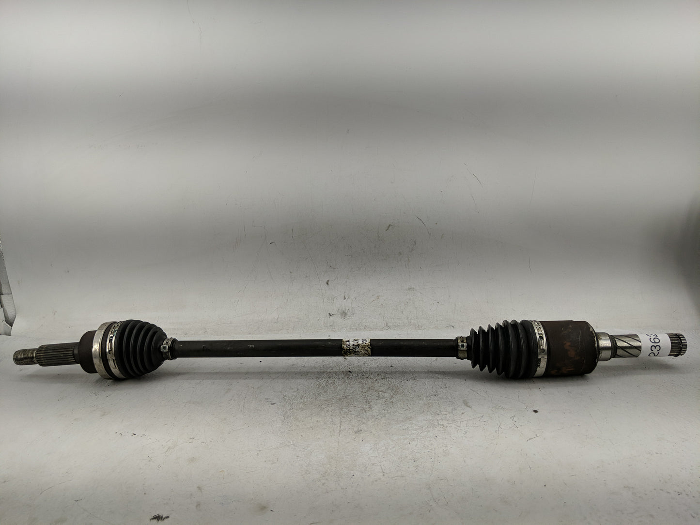 2013-2016 Ford Escape Axle Shaft Front Driver Cv C/v - Oemusedautoparts1.com