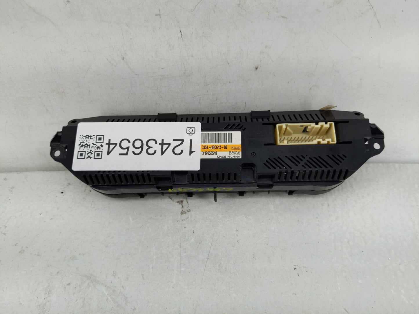 2013-2016 Ford Escape Climate Control Module Temperature AC/Heater Replacement P/N:CJ5T-18C612-BE Fits Fits 2013 2014 2015 2