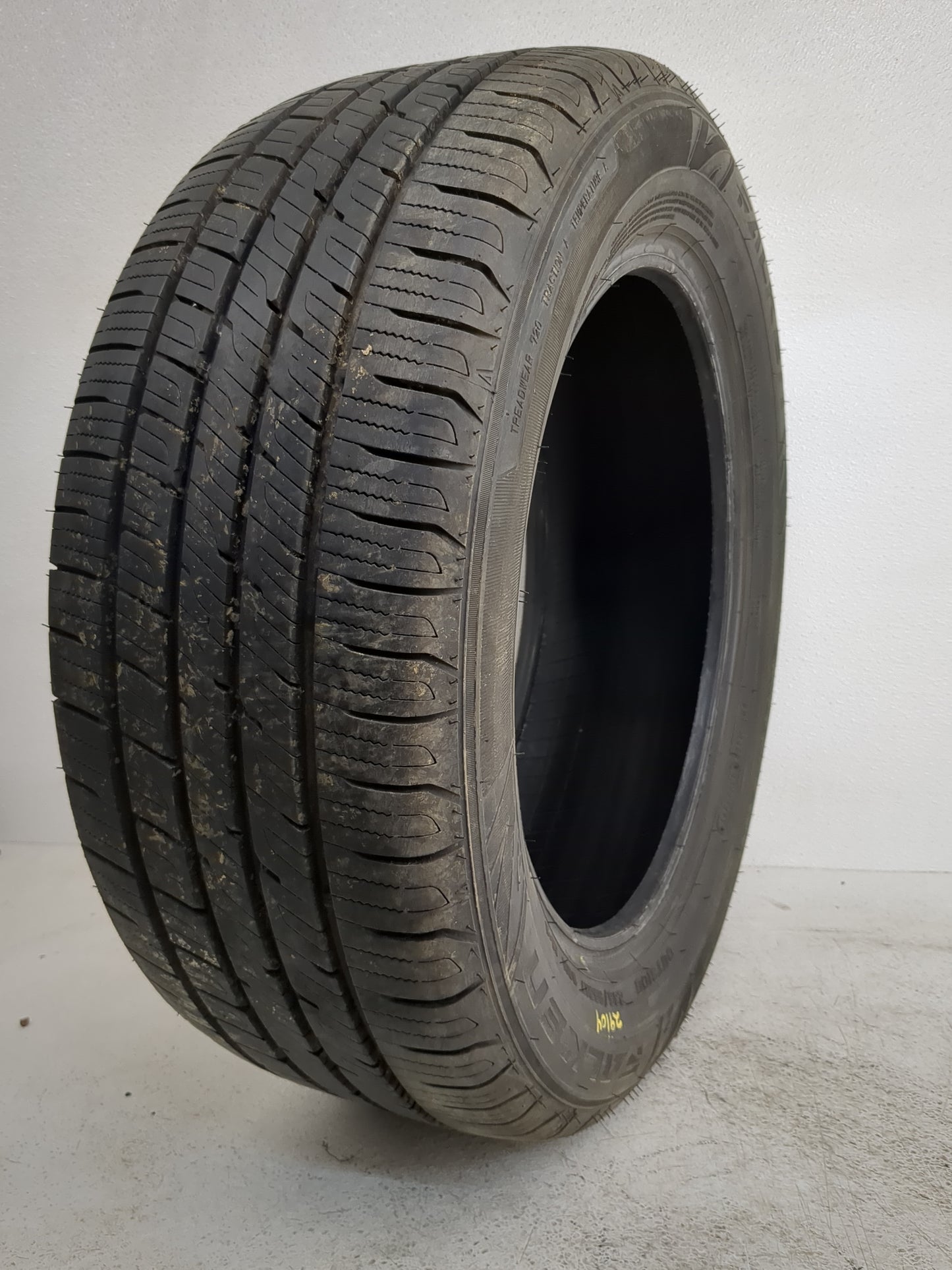 Used Tire 235/55R17 FALKEN SINCERA ST80 A/S 99H - Tread Depth 10/32 - Oemusedautoparts1.com