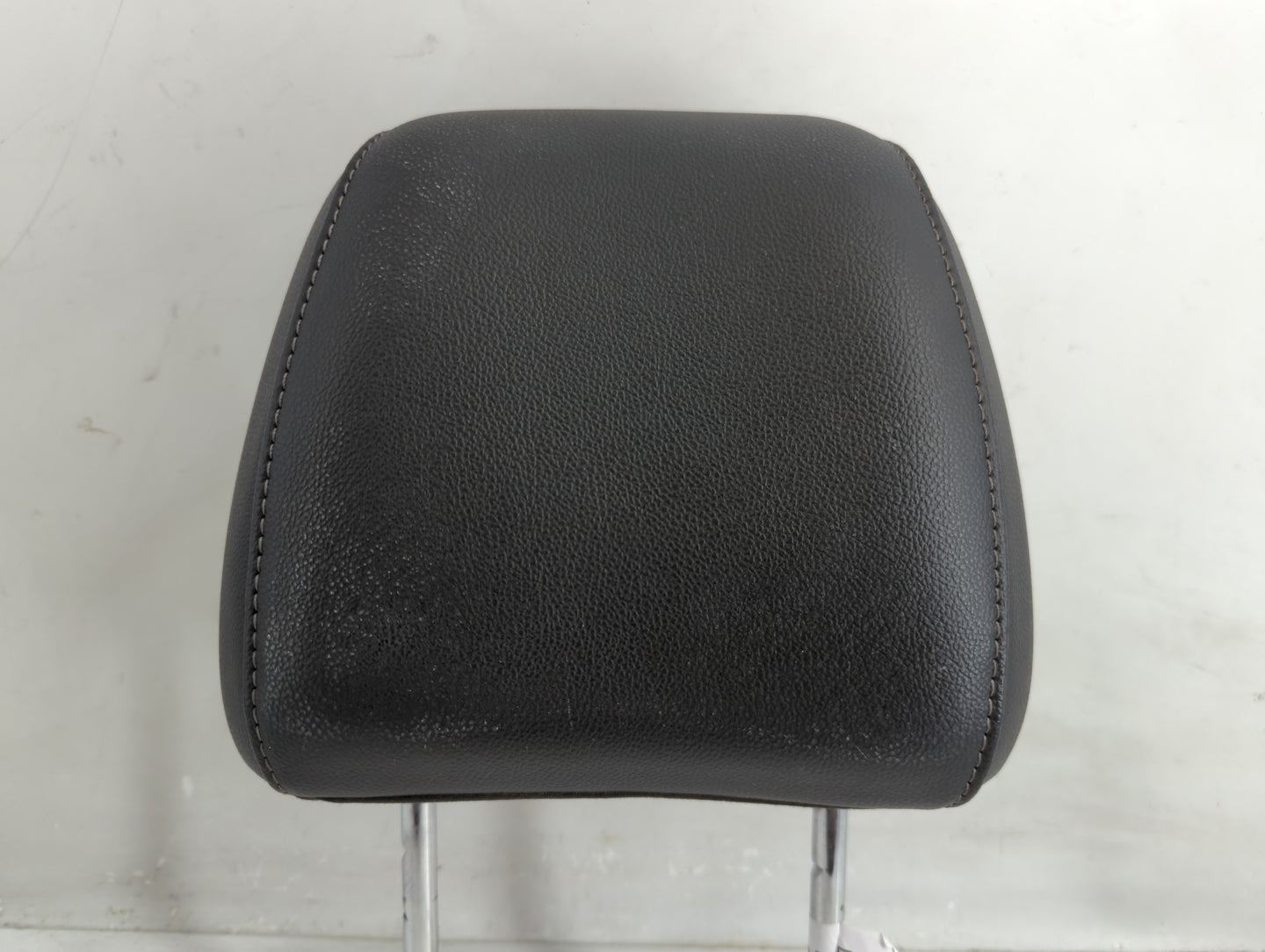 2013 Ford Escape Headrest Head Rest Rear Seat Fits OEM Used Auto Parts - Oemusedautoparts1.com