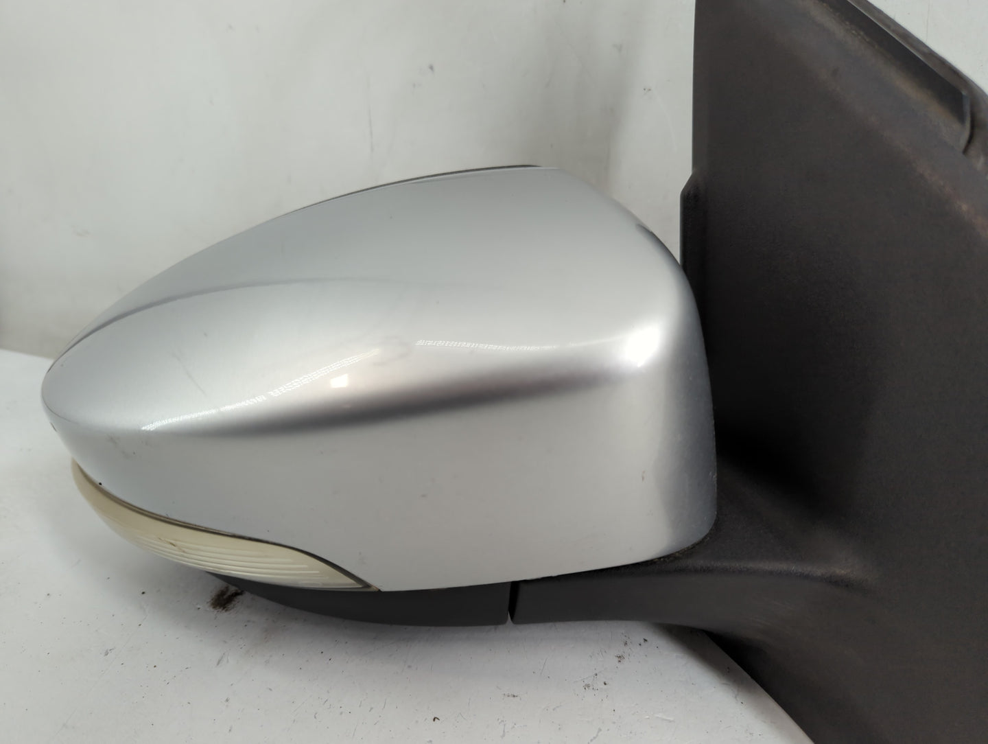 2013-2016 Ford Escape Side Mirror Replacement Passenger Right View Door Mirror P/N:CJ54 17682 EF5APF 269 0507 Fits OEM Used 