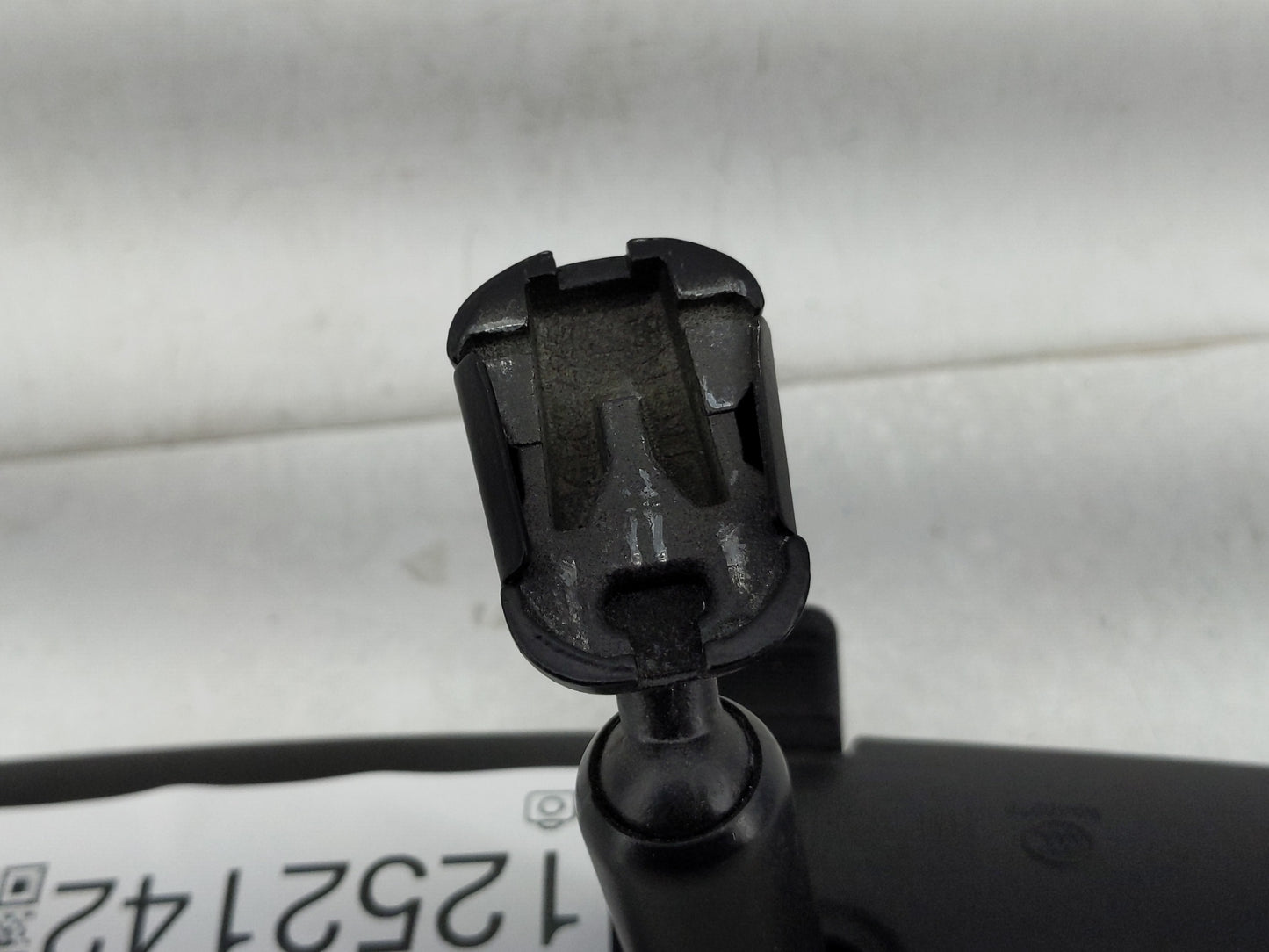 2001-2016 Ford Escape Interior Rear View Mirror Replacement OEM P/N:E8011681 Fits OEM Used Auto Parts - Oemusedautoparts1.co