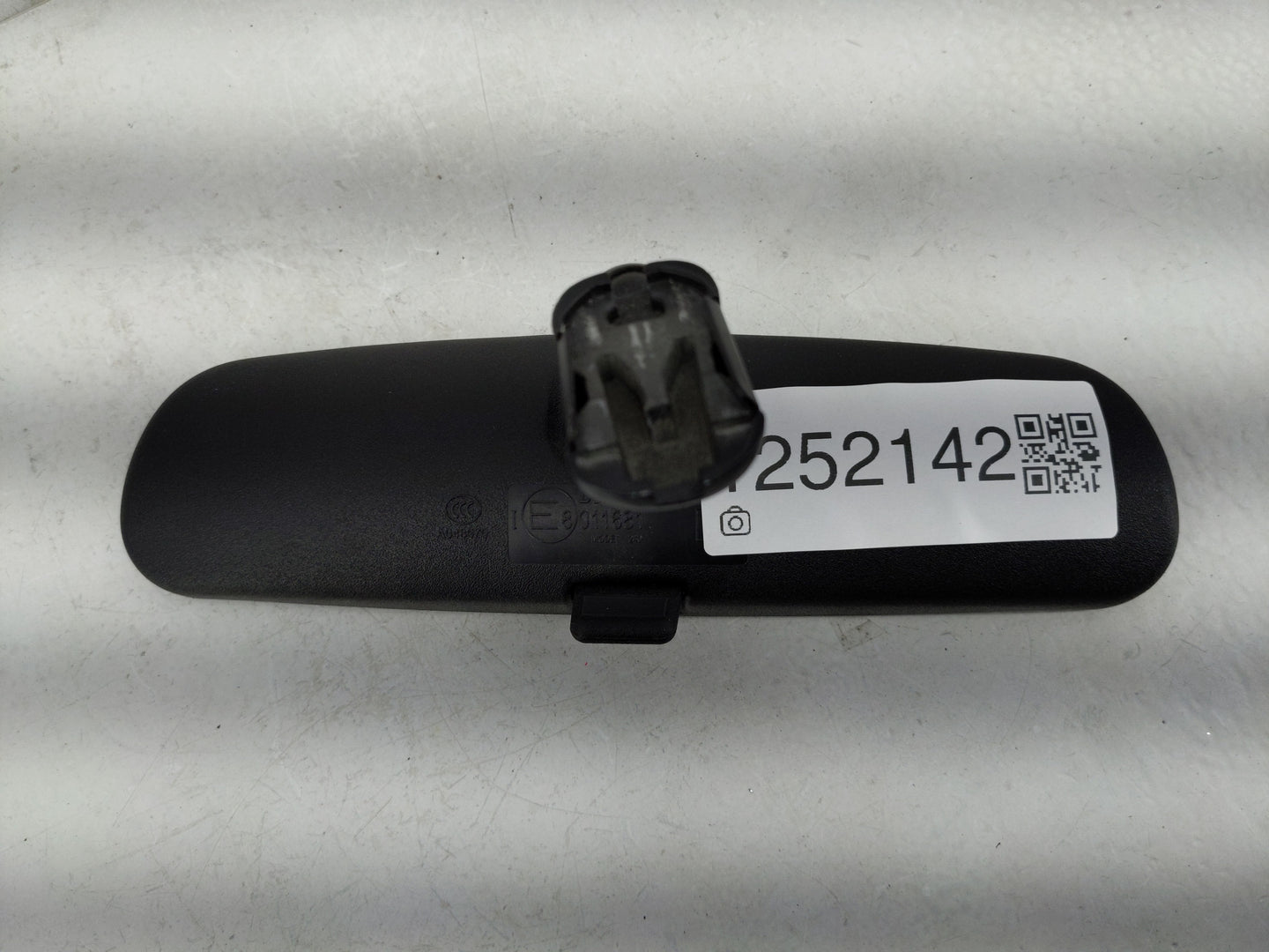 2001-2016 Ford Escape Interior Rear View Mirror Replacement OEM P/N:E8011681 Fits OEM Used Auto Parts - Oemusedautoparts1.co