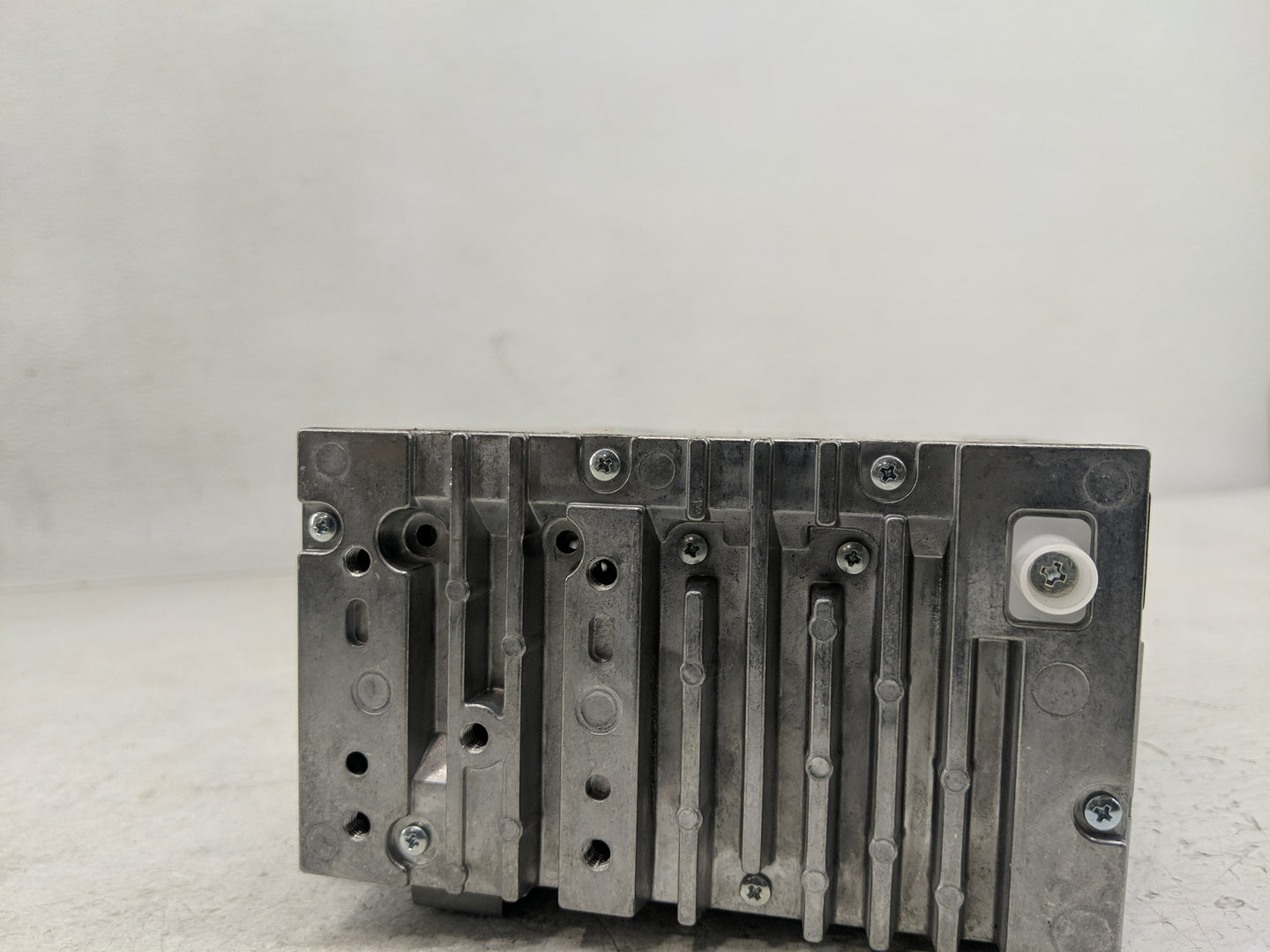 2013-2015 Ford Escape Radio AM FM Cd Player Receiver Replacement P/N:CJ5T-19C107-BG Fits Fits 2013 2014 2015 OEM Used Auto P