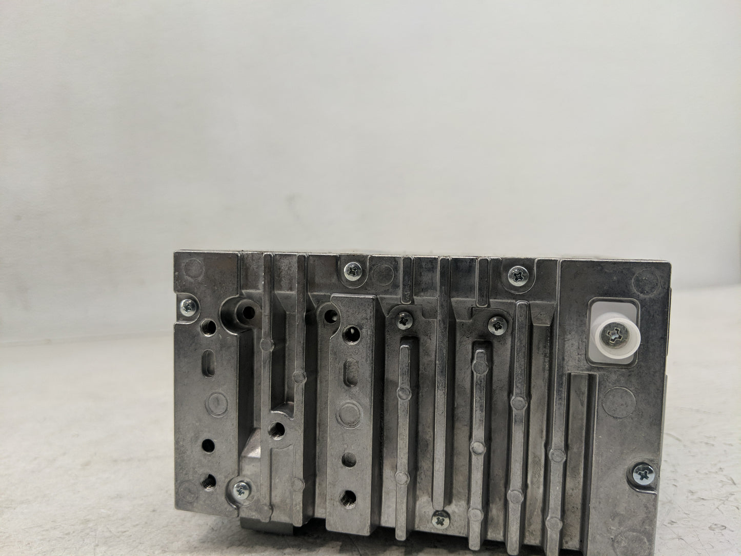 2013-2015 Ford Escape Radio AM FM Cd Player Receiver Replacement P/N:CJ5T-19C107-BG Fits Fits 2013 2014 2015 OEM Used Auto P