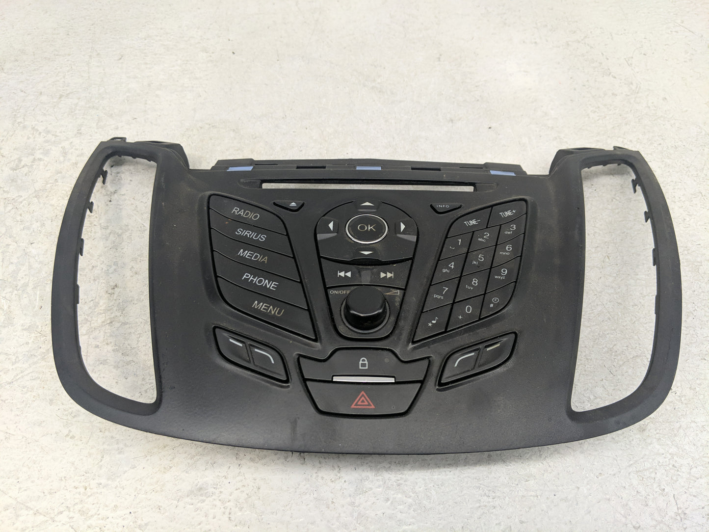 2013-2013 Ford Escape Radio Control Panel - Oemusedautoparts1.com