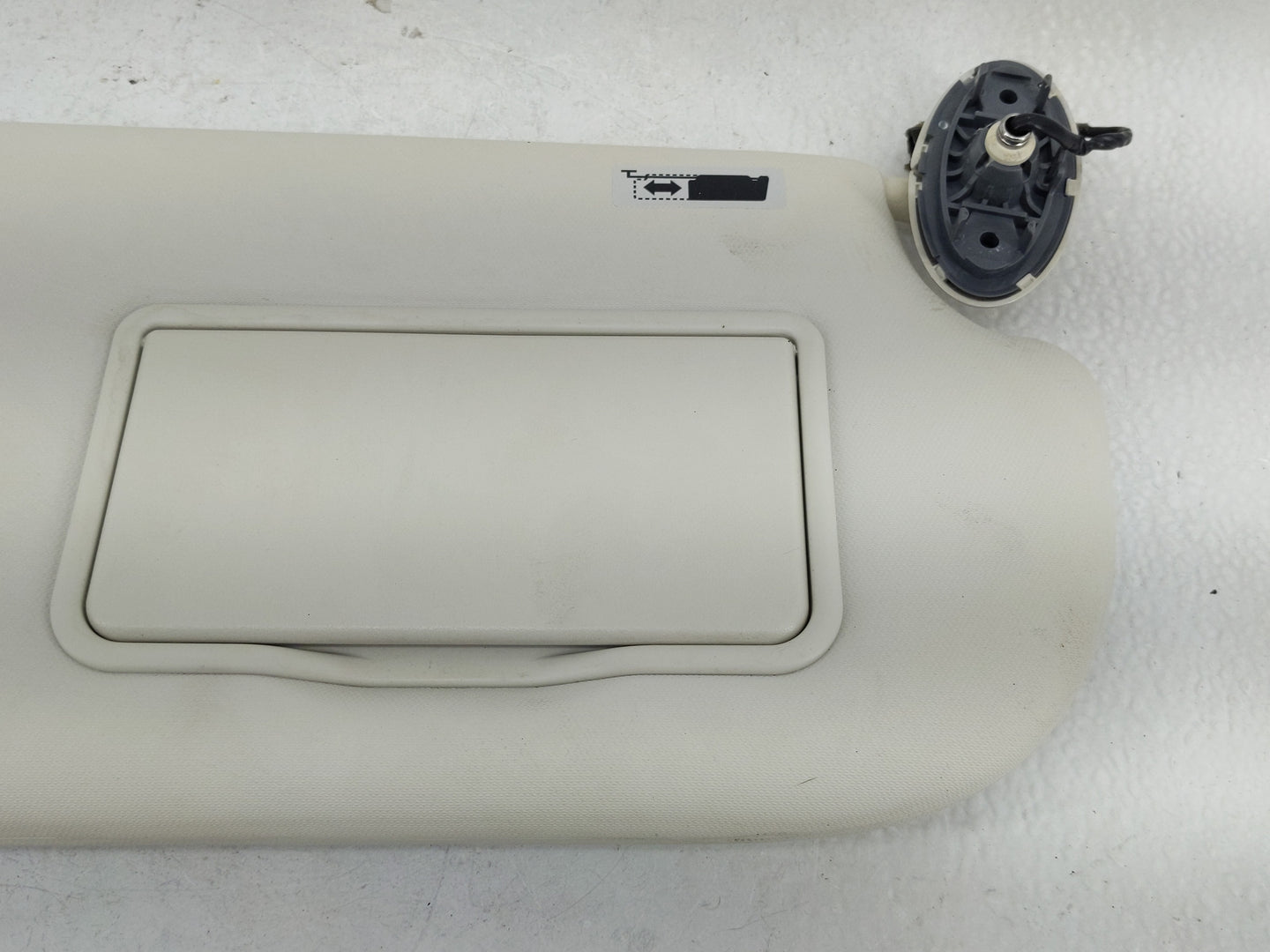 2013-2019 Ford Escape Sun Visor Shade Replacement Passenger Right Mirror Fits Fits 2013 2014 2015 2016 2017 2018 2019 OEM Us