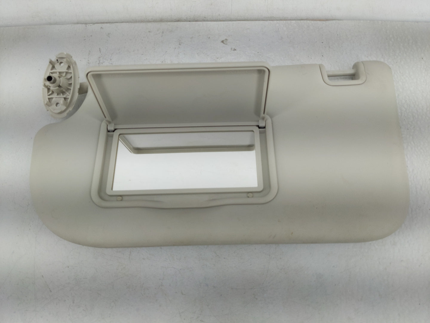 2013-2019 Ford Escape Sun Visor Shade Replacement Driver Left Mirror Fits Fits 2013 2014 2015 2016 2017 2018 2019 OEM Used A
