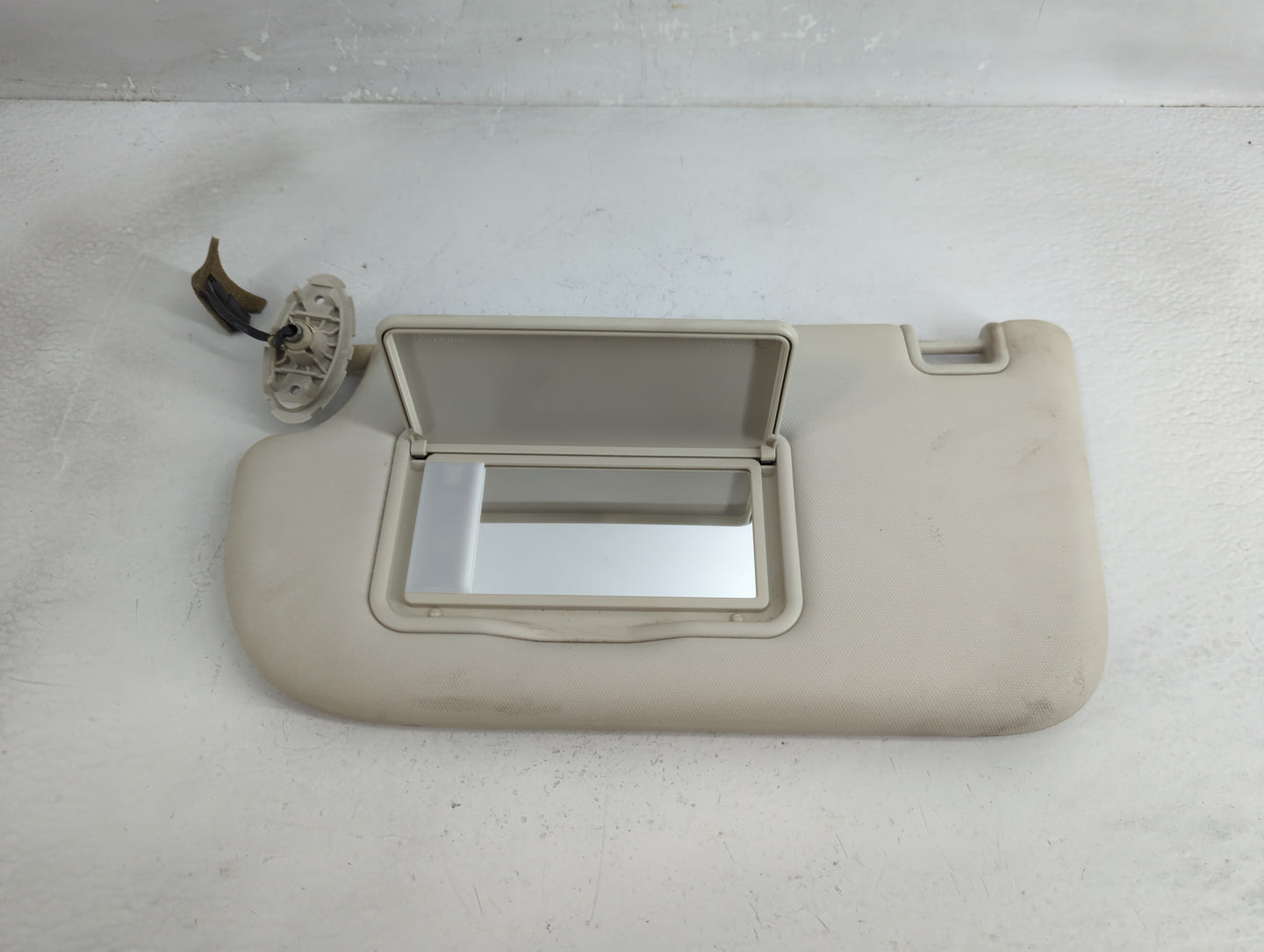 2013-2019 Ford Escape Sun Visor Shade Replacement Driver Left Mirror Fits Fits 2013 2014 2015 2016 2017 2018 2019 OEM Used A