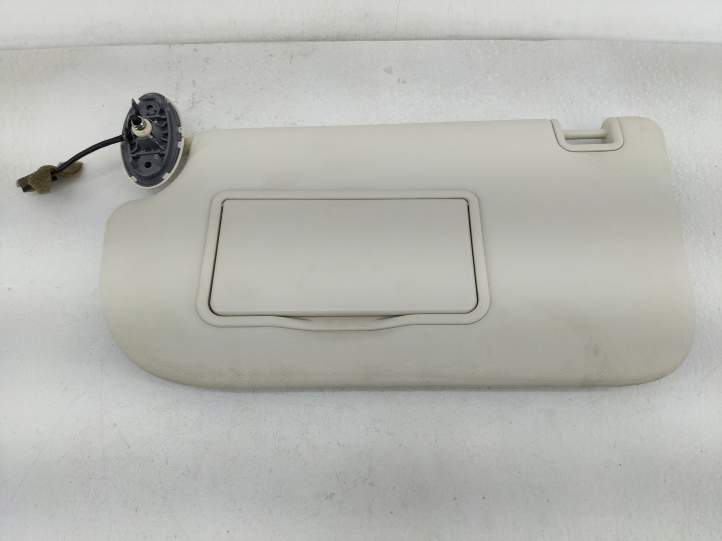 2013-2019 Ford Escape Sun Visor Shade Replacement Driver Left Mirror Fits Fits 2013 2014 2015 2016 2017 2018 2019 OEM Used A