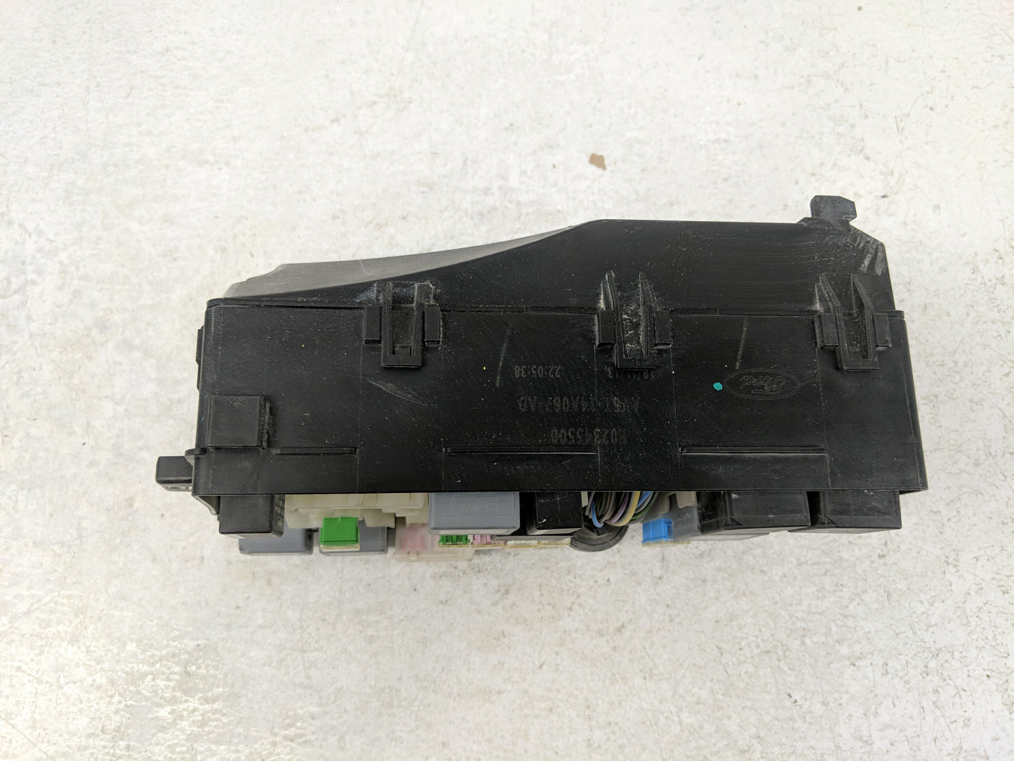 2013-2016 Ford Escape Fusebox Fuse Box Panel Relay Module P/N:AV6T-14A142-AB Fits Fits 2013 2014 2015 2016 OEM Used Auto Par