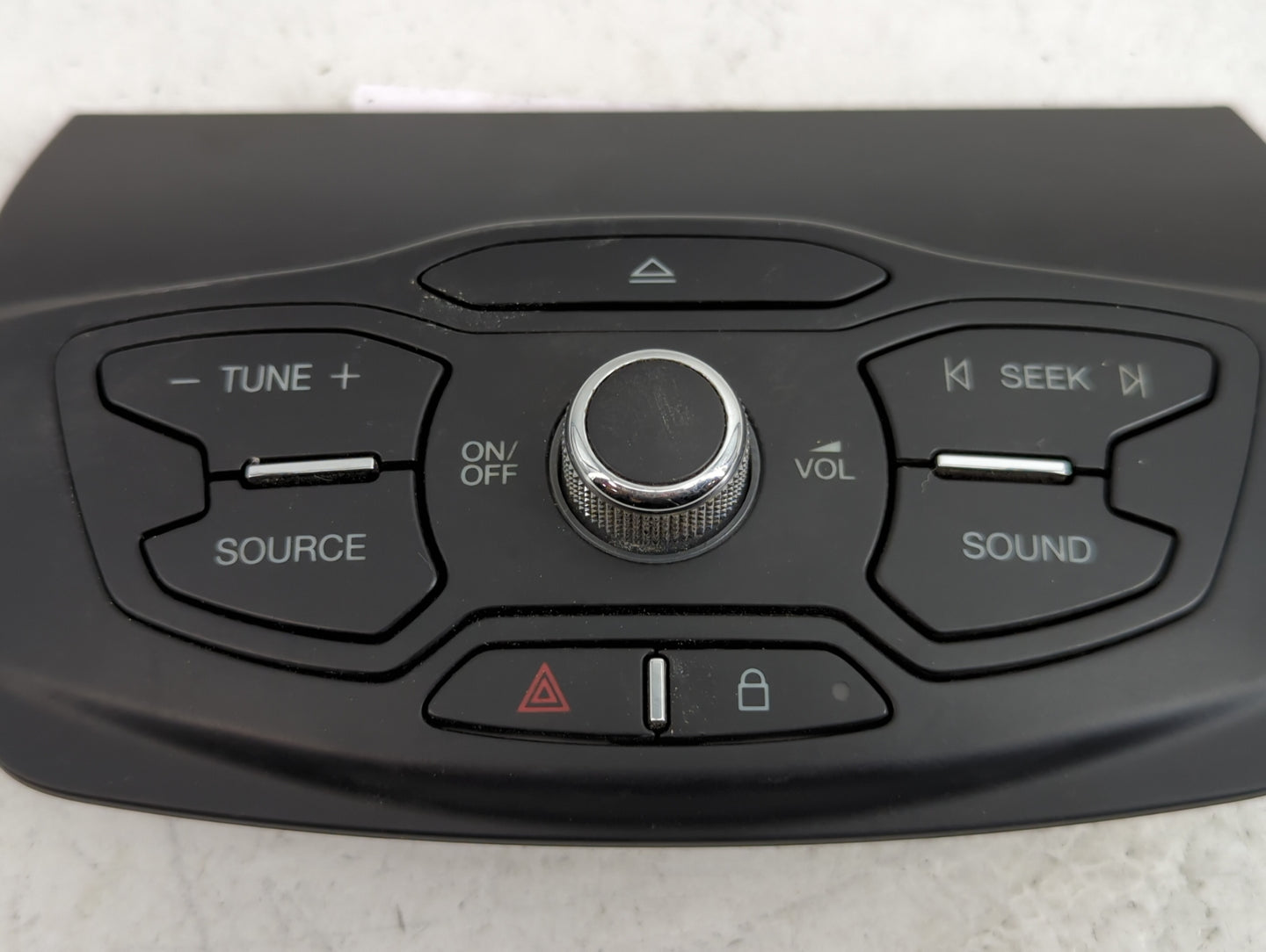 2013-2016 Ford Escape Radio AM FM Cd Player Receiver Replacement P/N:CJ5T18K811HG Fits Fits 2013 2014 2015 2016 OEM Used Aut