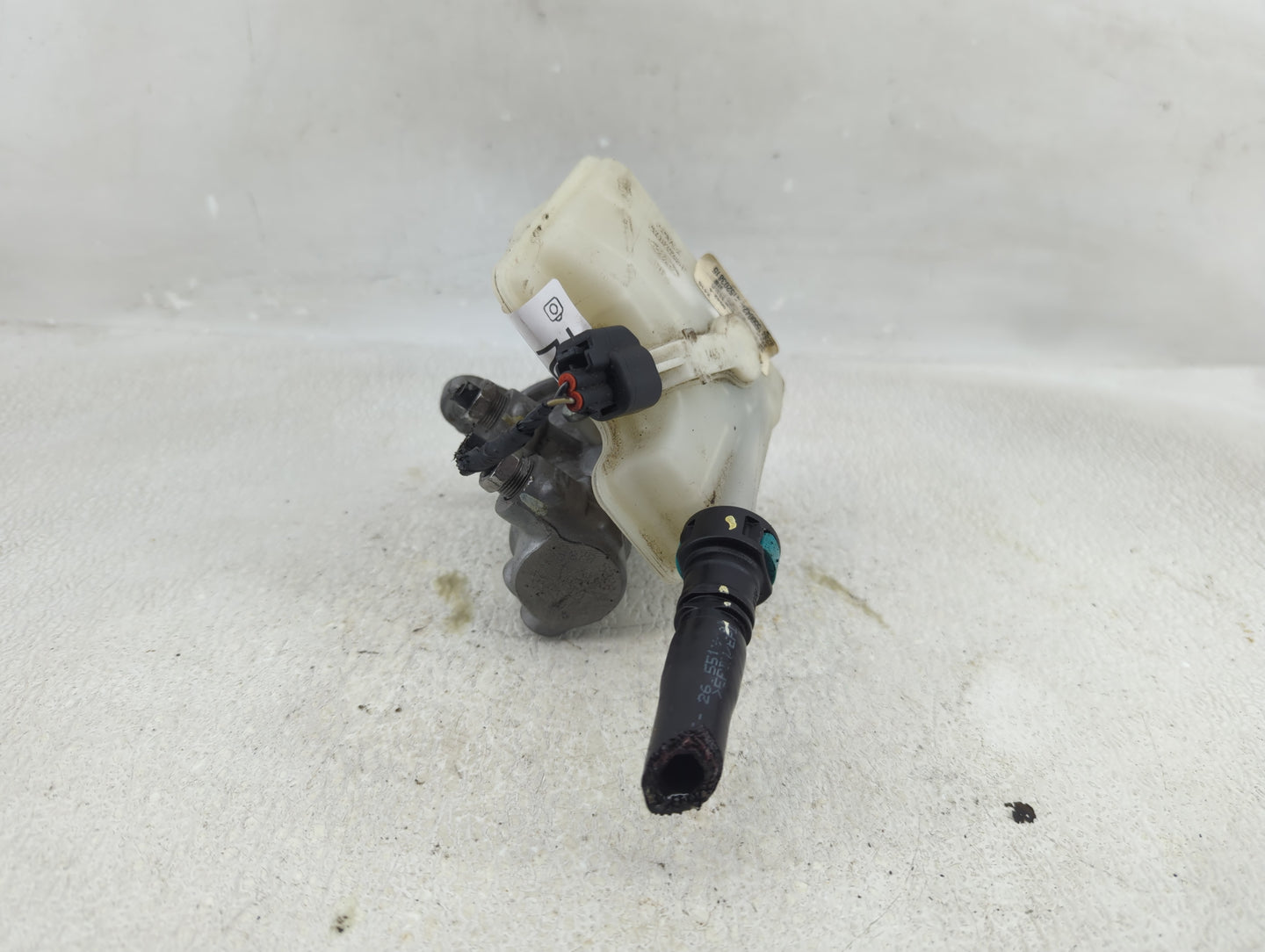 2013-2019 Ford Escape Brake Master Cylinder - Oemusedautoparts1.com