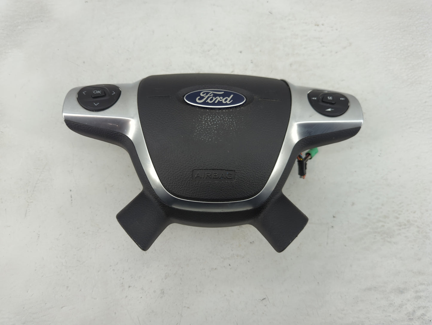 2013-2014 Ford Escape Air Bag Driver Left Steering Wheel Mounted P/N:CJ54 A042B85 BC3 Fits Fits 2013 2014 OEM Used Auto Part
