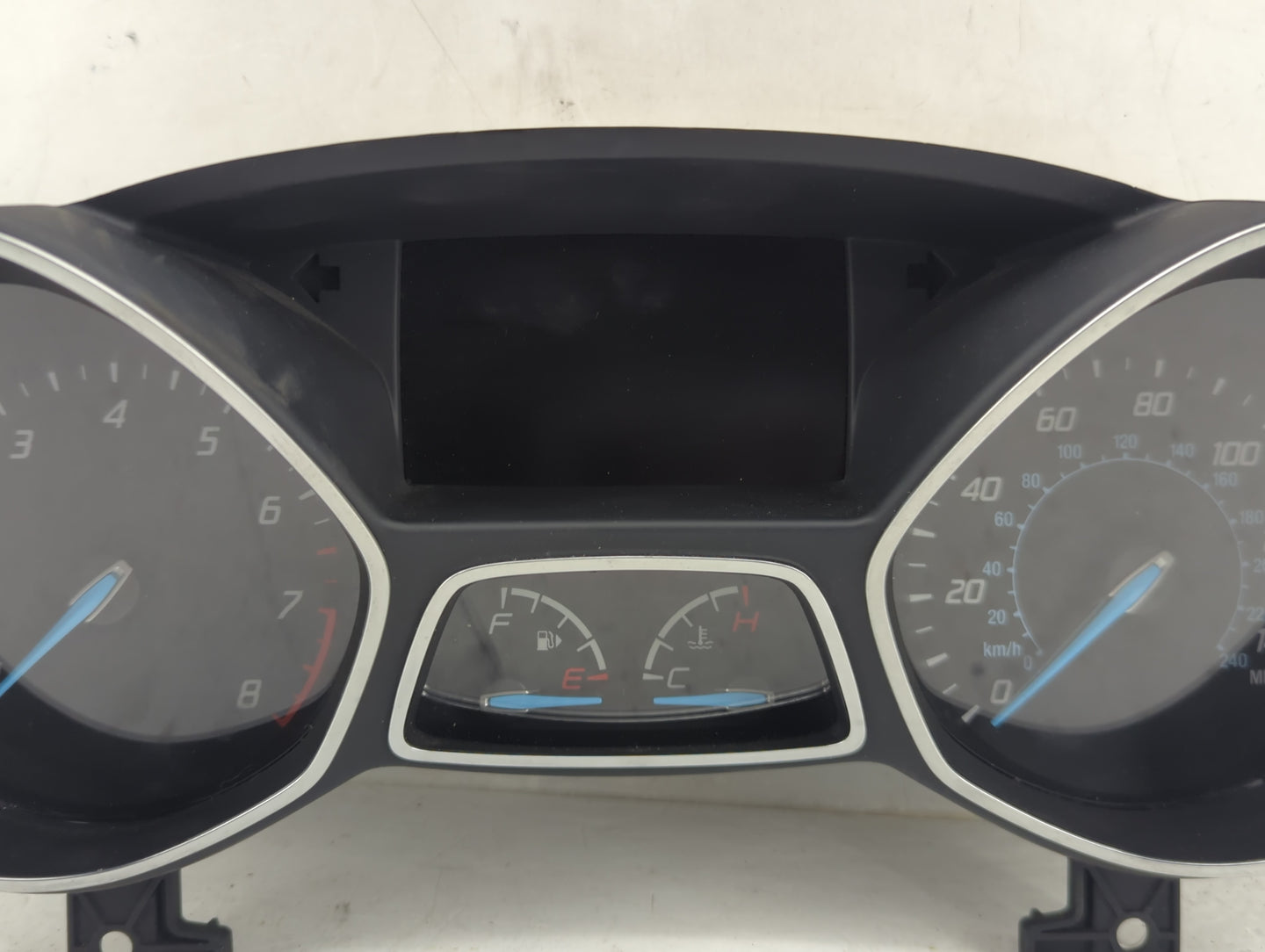 2013-2014 Ford Escape Instrument Cluster Speedometer Gauges P/N:VPCL8F-10894-B Fits Fits 2013 2014 OEM Used Auto Parts - Oem
